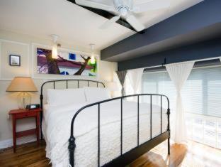 Hotel The Box House (adults Only) 4*