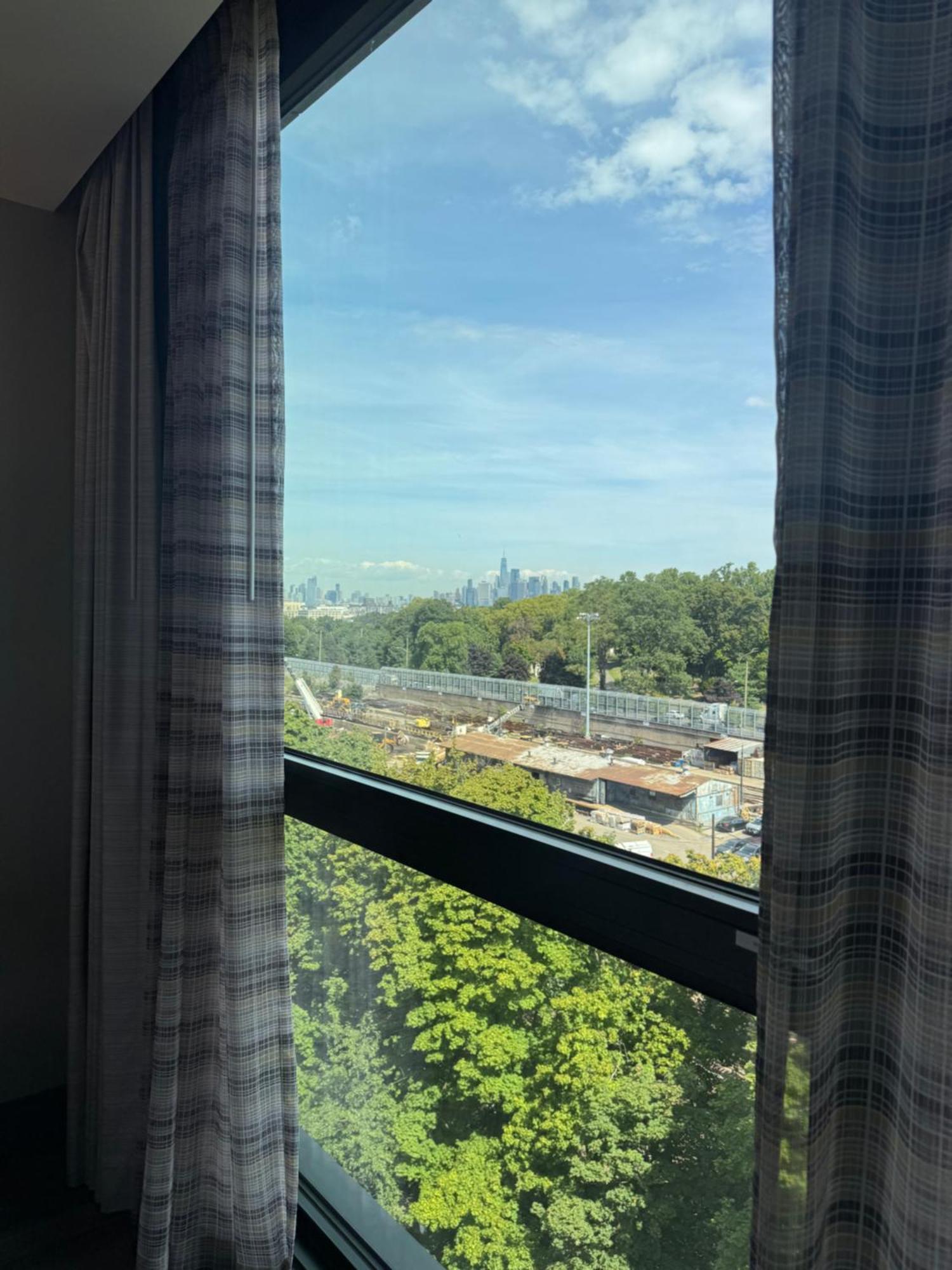 Express - Nyc Brooklyn - Sunset Park By Ihg Hotel 3*