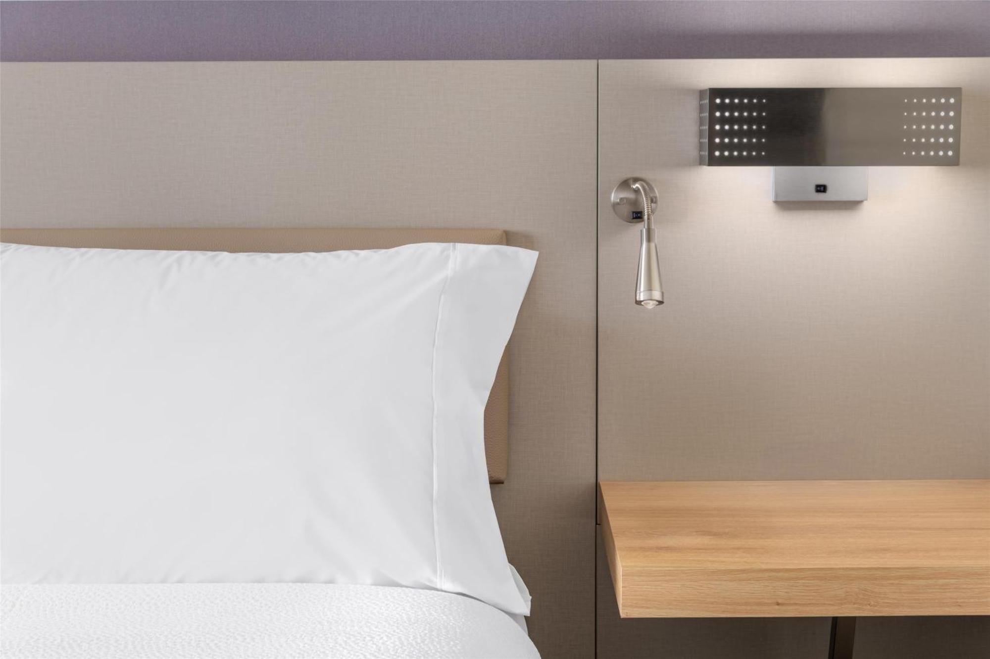 Hilton Garden Queens Jfk 3*