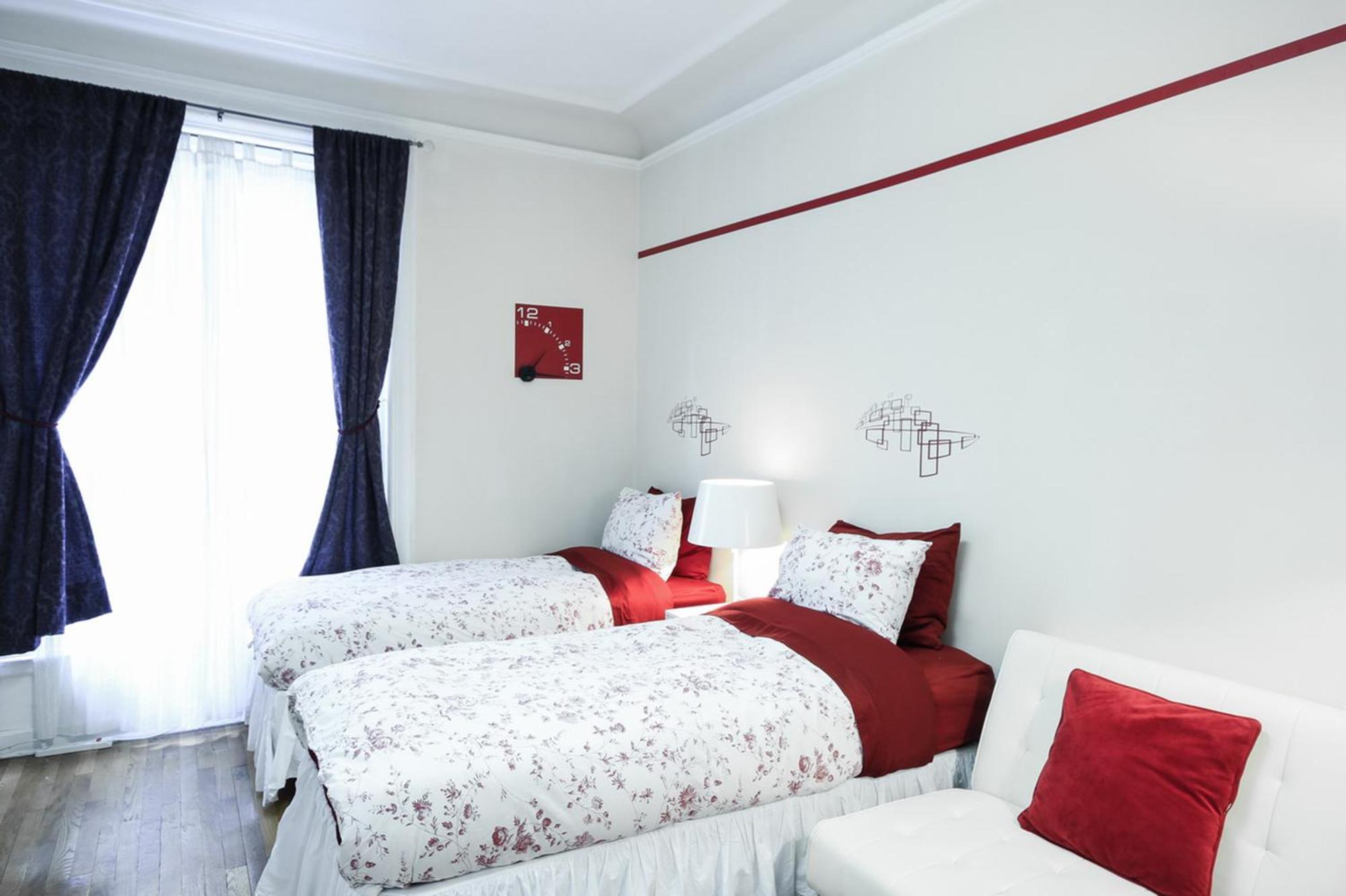 - Cozy Apartment New York