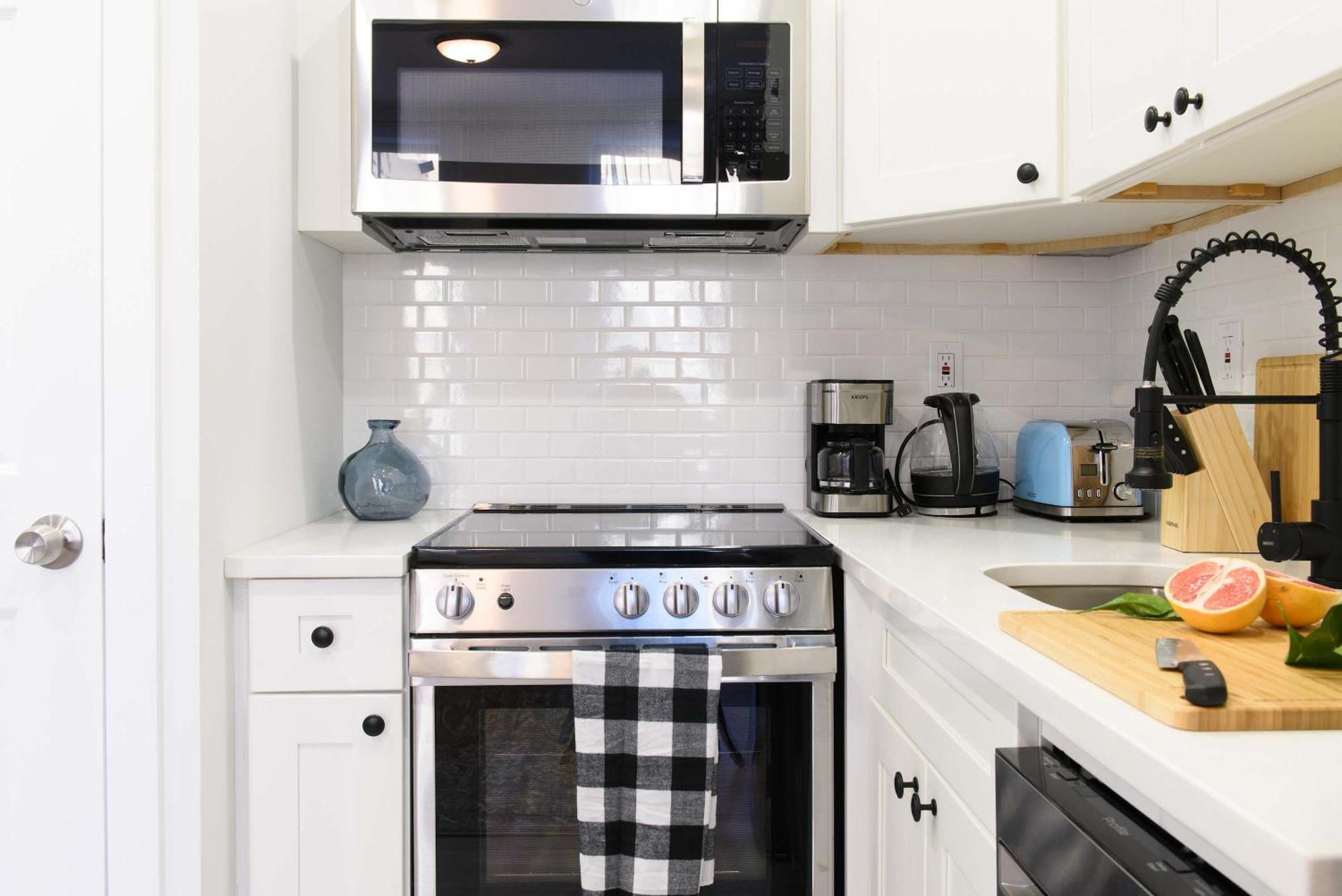 240-5 New Prime Location W&d In Unit