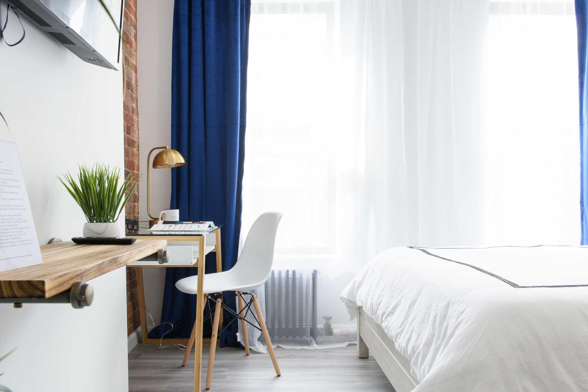 240-15 Luxury Prime Location W&d New York