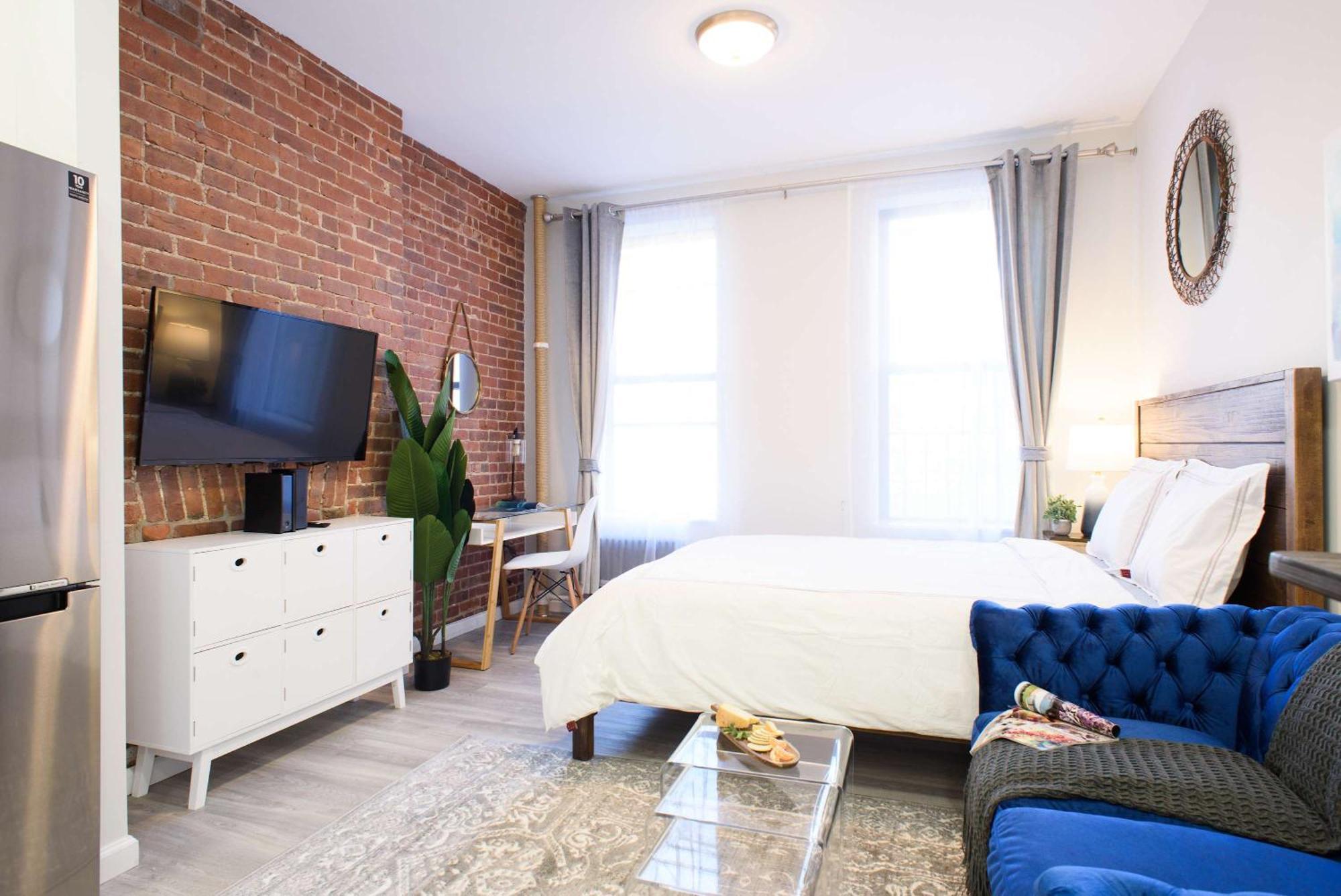 240-5 New Prime Location W&d In Unit Apartment New York