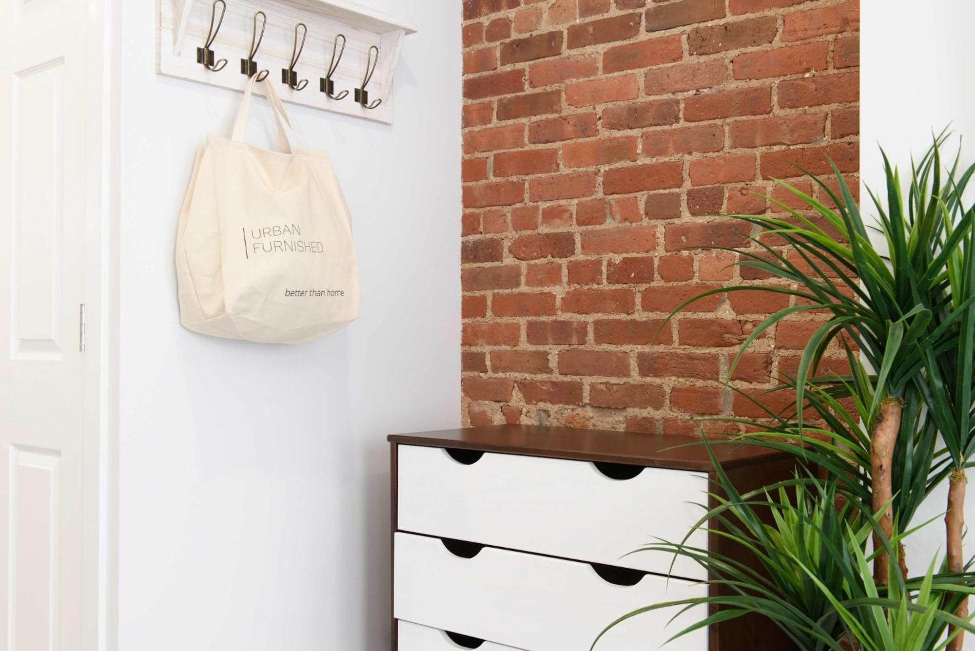 Apartment 240-15 Luxury Prime Location W&d New York