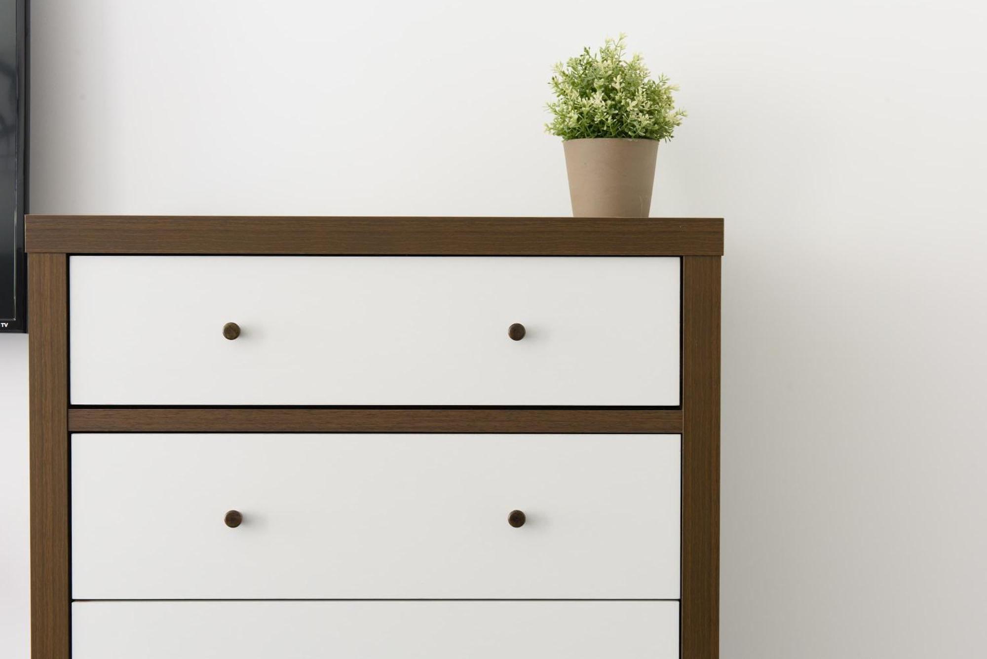 1597-3 Upper East Side W&d In Unit *