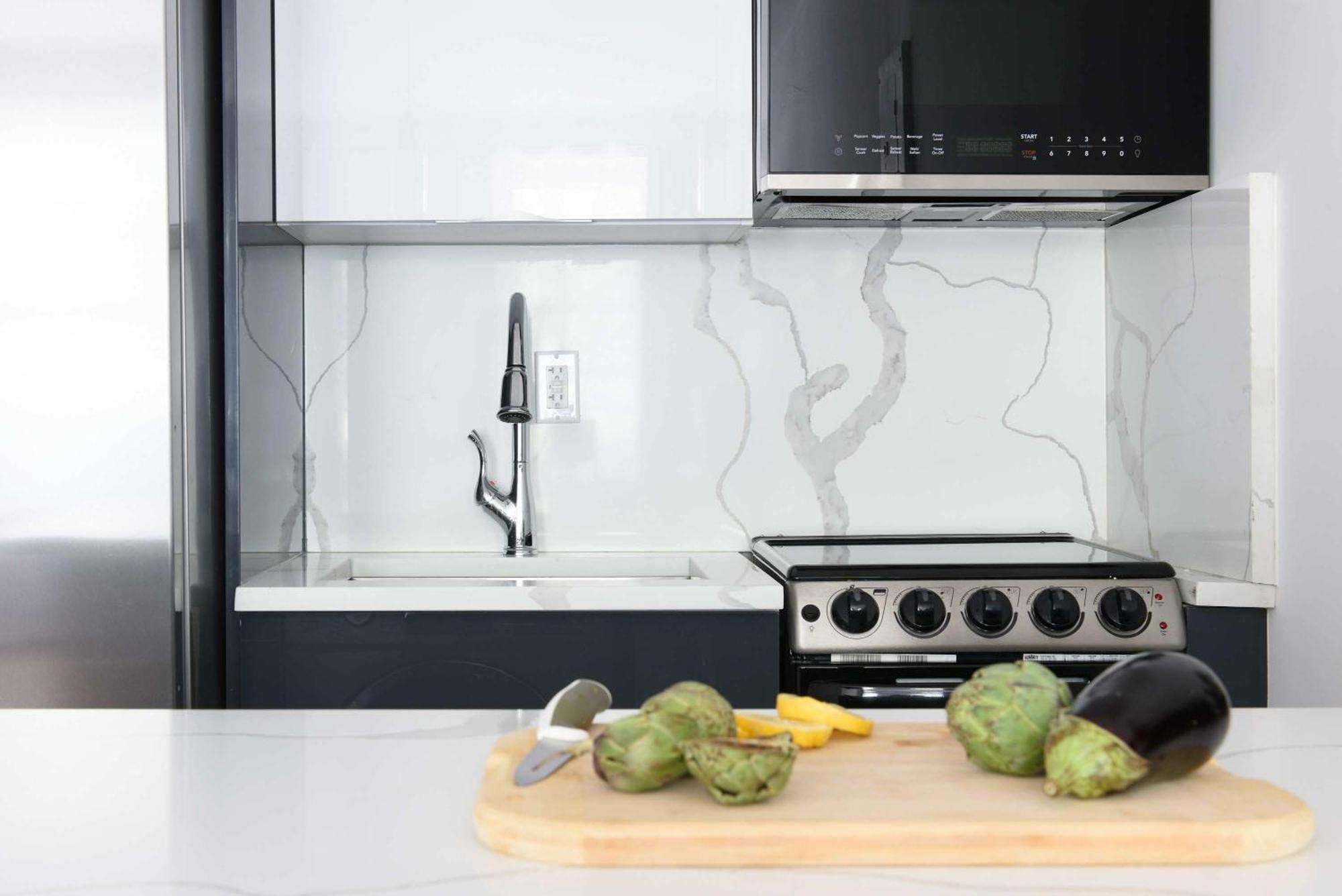 1597-3 Upper East Side W&d In Unit Apartment *