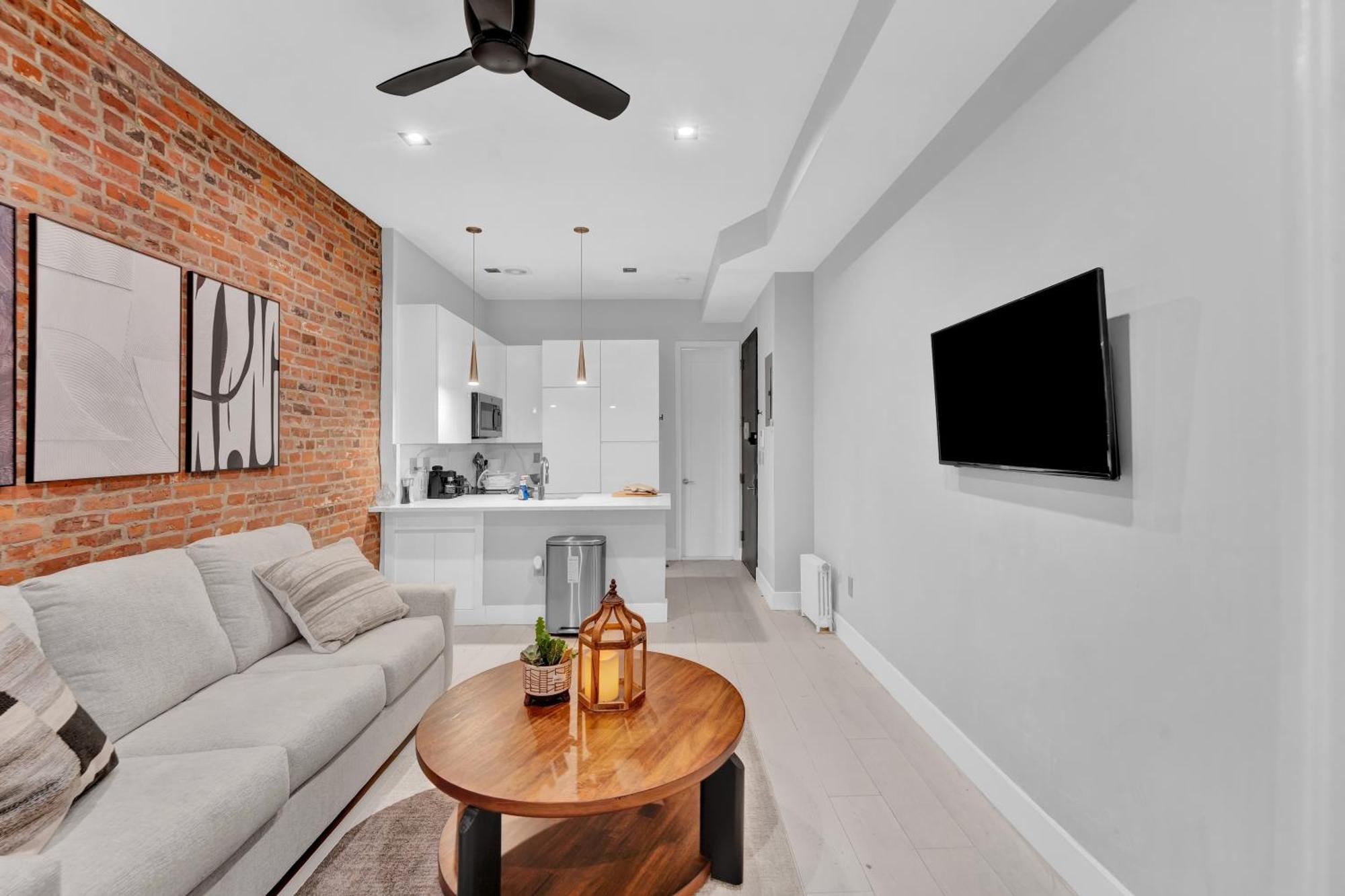 Apartment Modern West Village 1br Garden Steps To Subway *