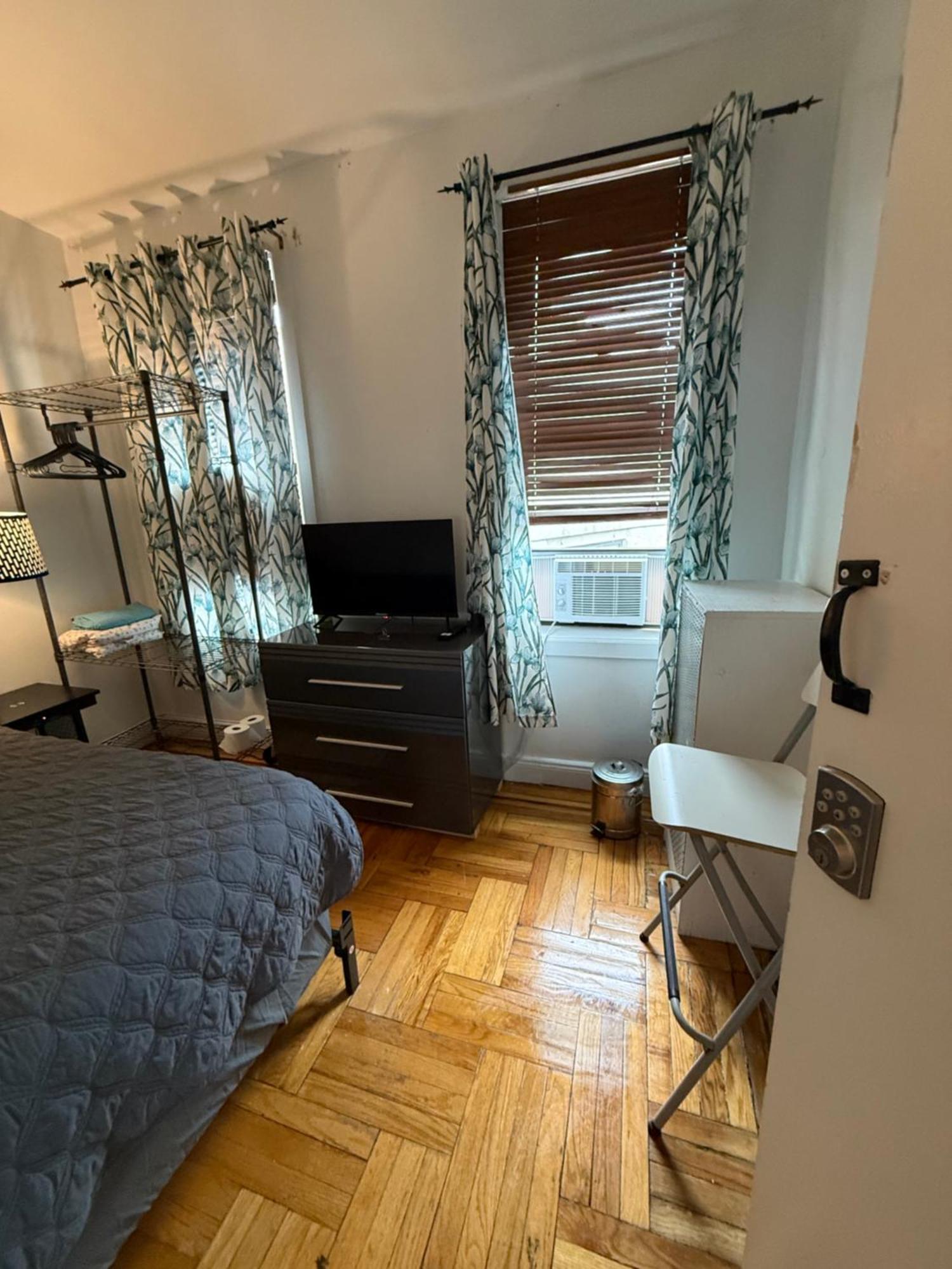 Bronx Private Near Manhattan Homestay