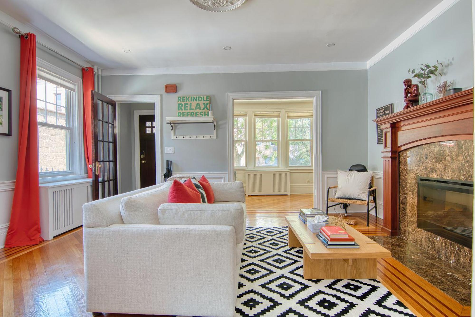 Brooklyn Gem 3 Blocks To Prospect Park - 3 King Beds 1 Queen, Free Parking,