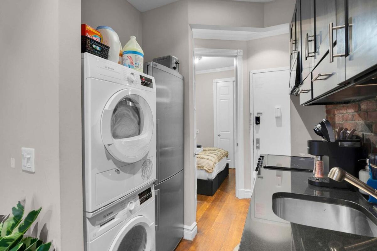 Apartment Boutique Style 2br Haven Sleeps 5 Heart Of Les New York