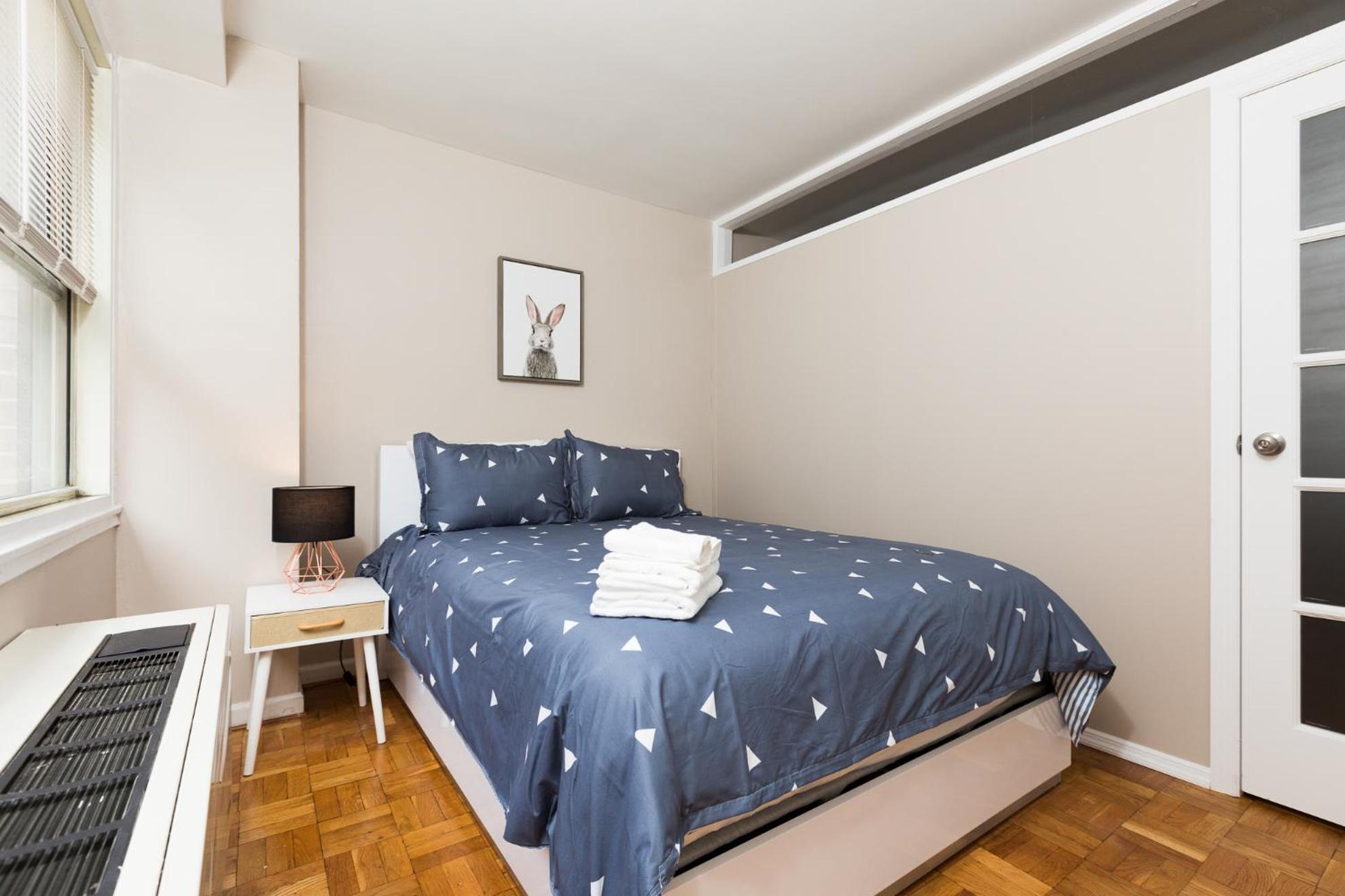 2 Bed Ideally Located In Ues Of Manhattan * New York