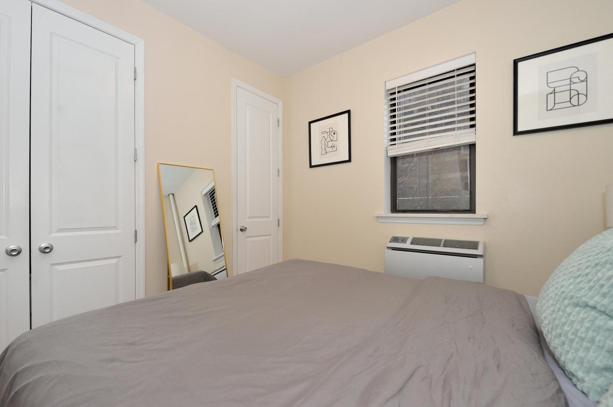 Comfy 1 Bed 1 Bath In Nyc Apartment *