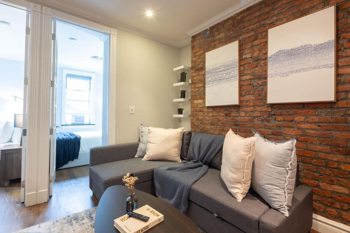 Stylish Retreat In Midtown Nyc Walk To Everything Apartment New York