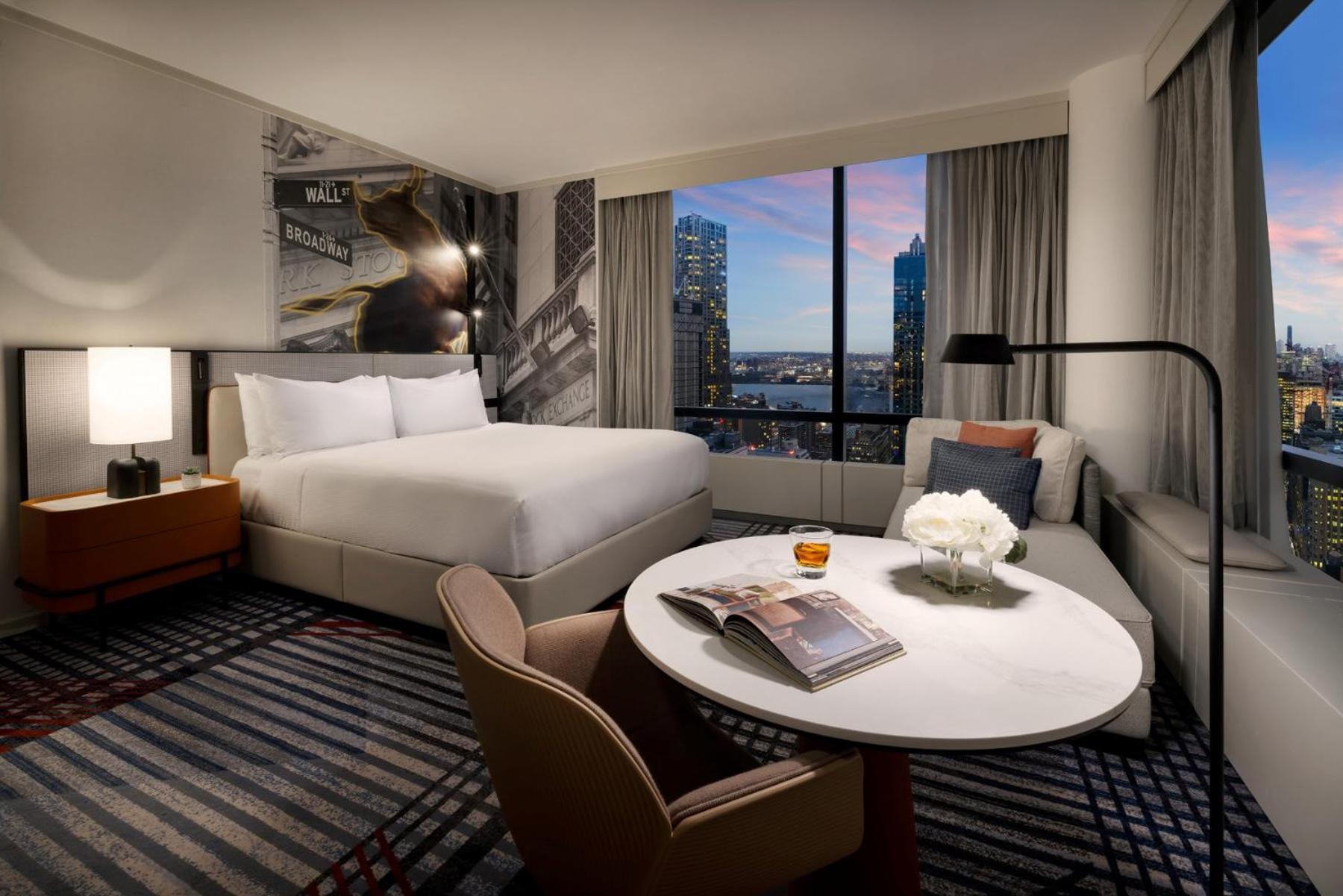 Millennium Downtown Hotel 4*