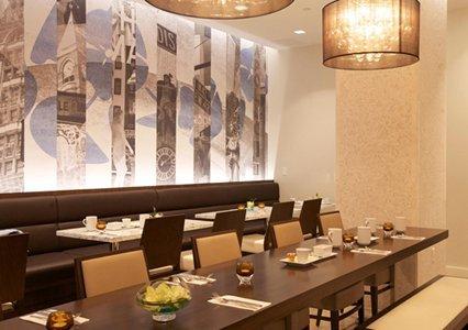 Distrikt City, Tapestry Collection By Hilton Hotel