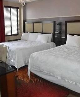 Vetiver / Manhattan Skyline Hotel New York