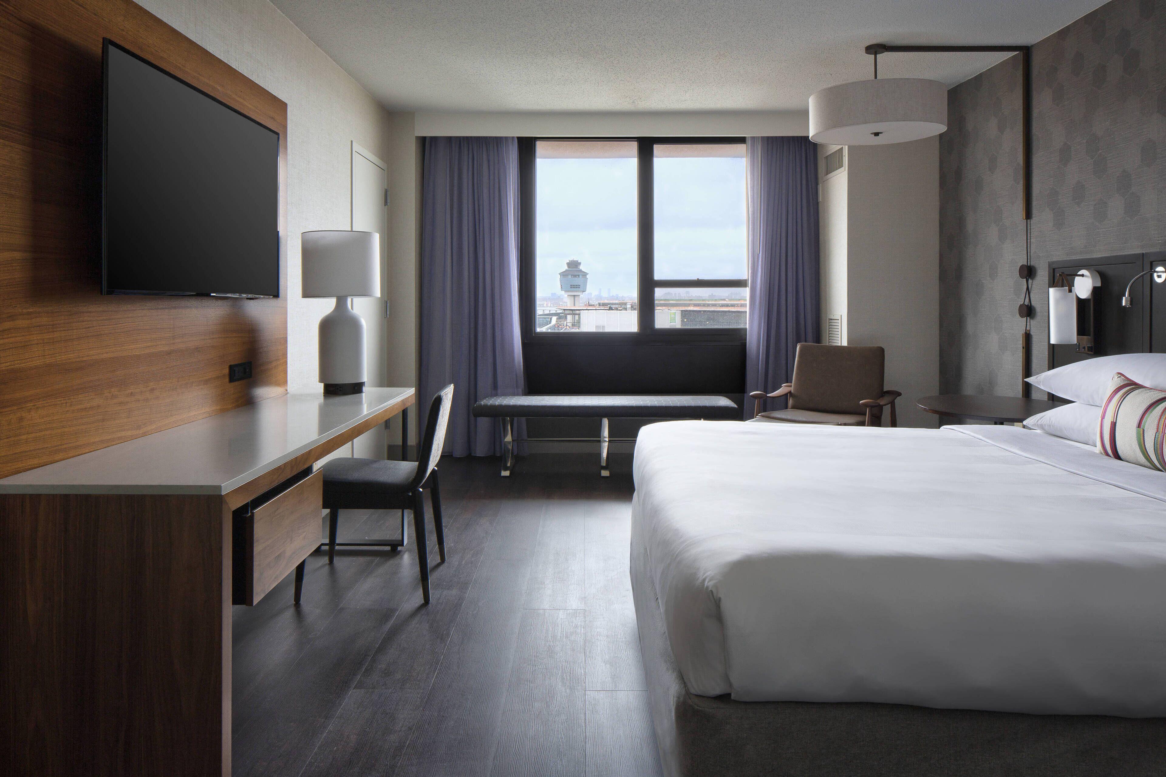 Laguardia Airport Marriott Hotel New York