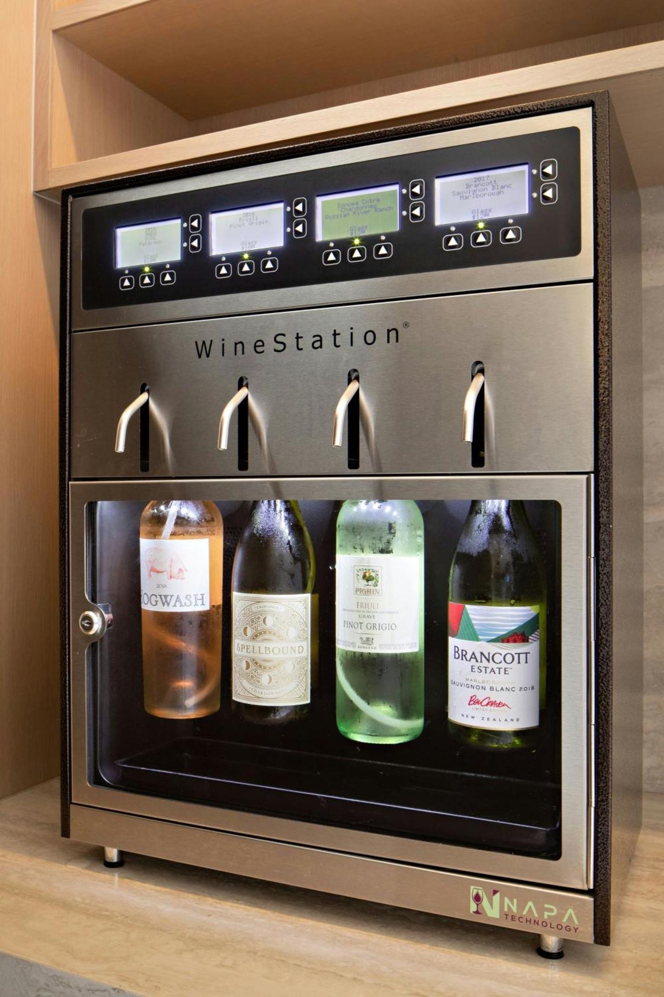 Hotel Laguardia Airport Marriott 4*