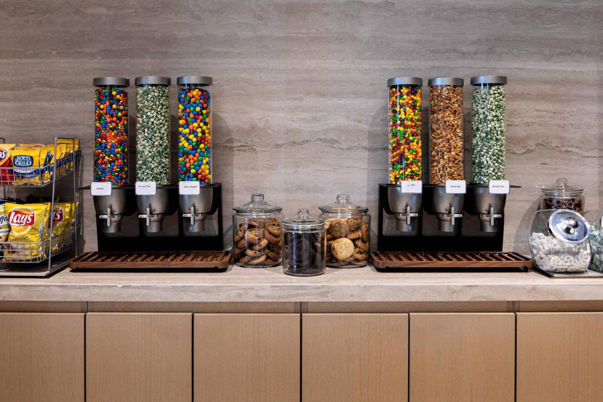 Laguardia Airport Marriott Hotel New York