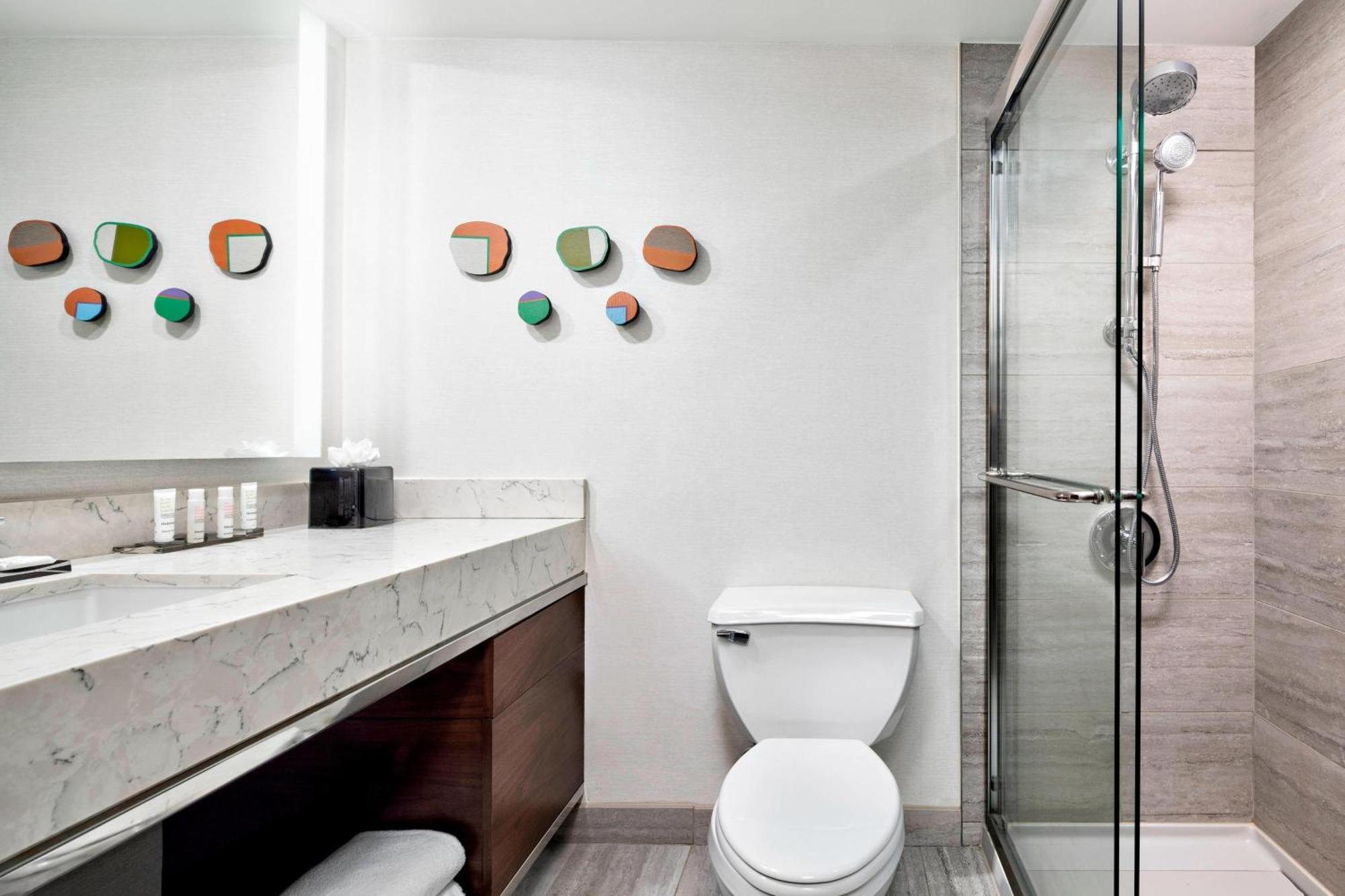 Laguardia Airport Marriott Hotel