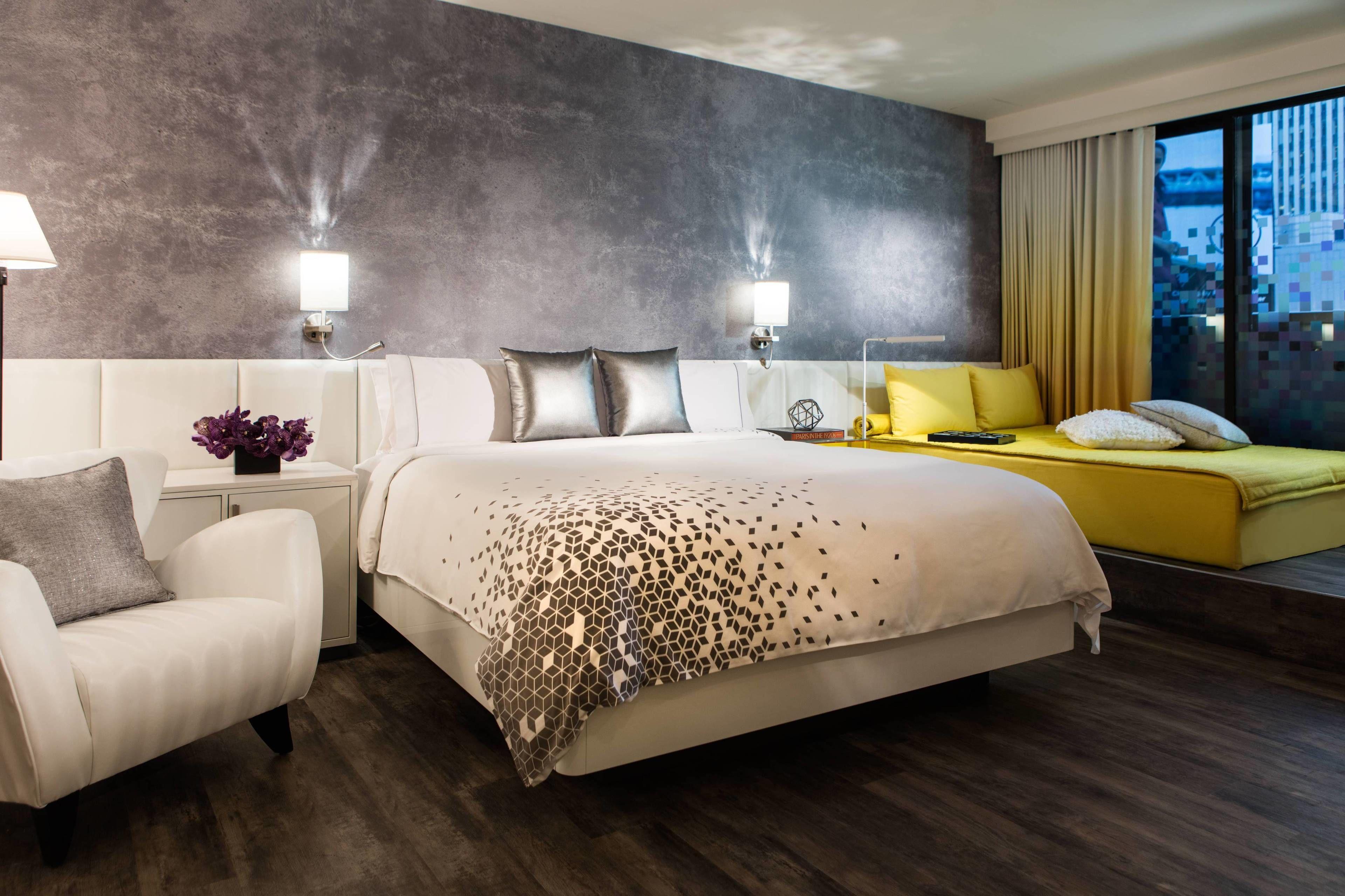 Renaissance Times Square By Marriott Hotel 4*