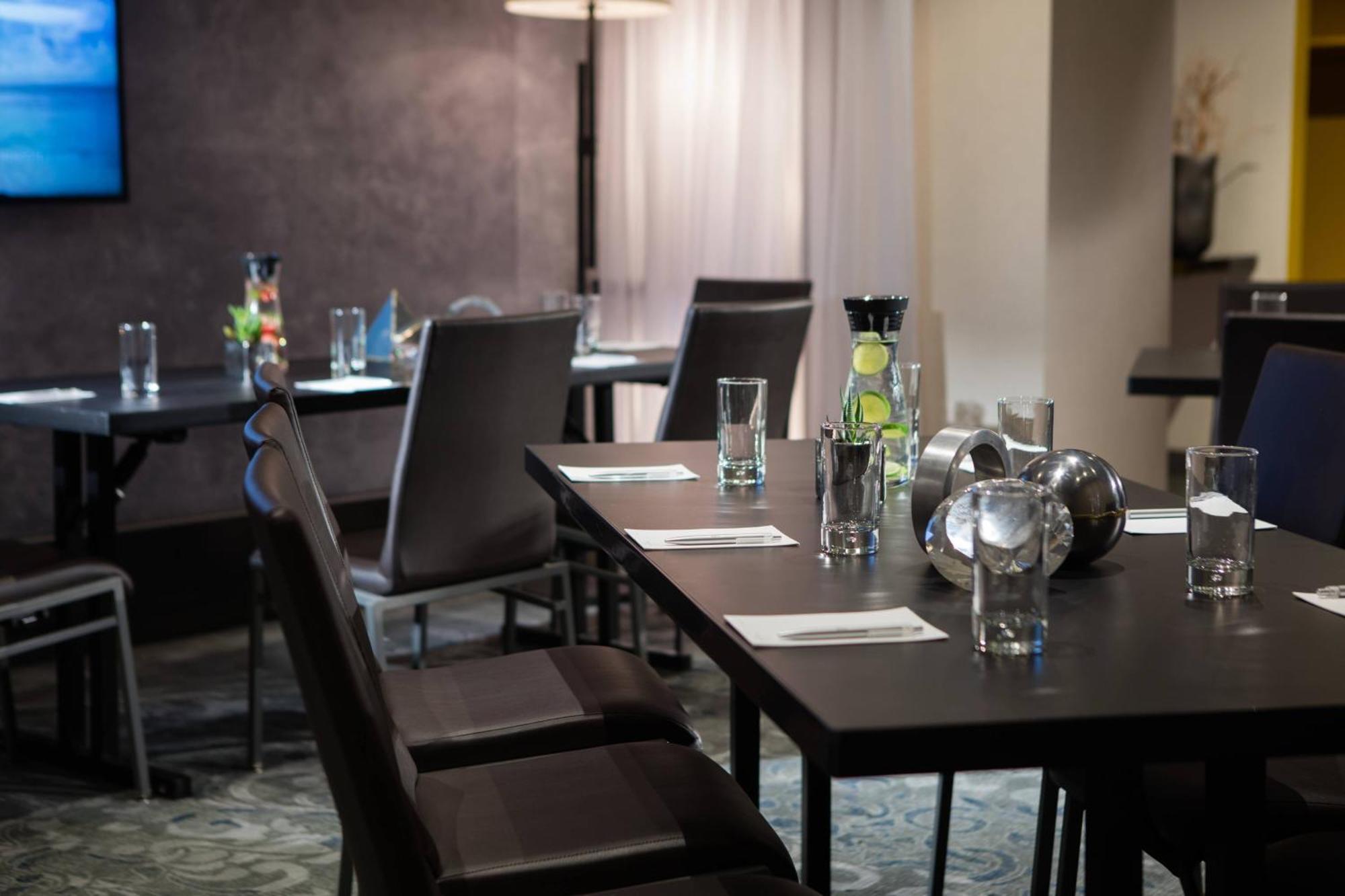 Renaissance Times Square By Marriott Hotel 4*