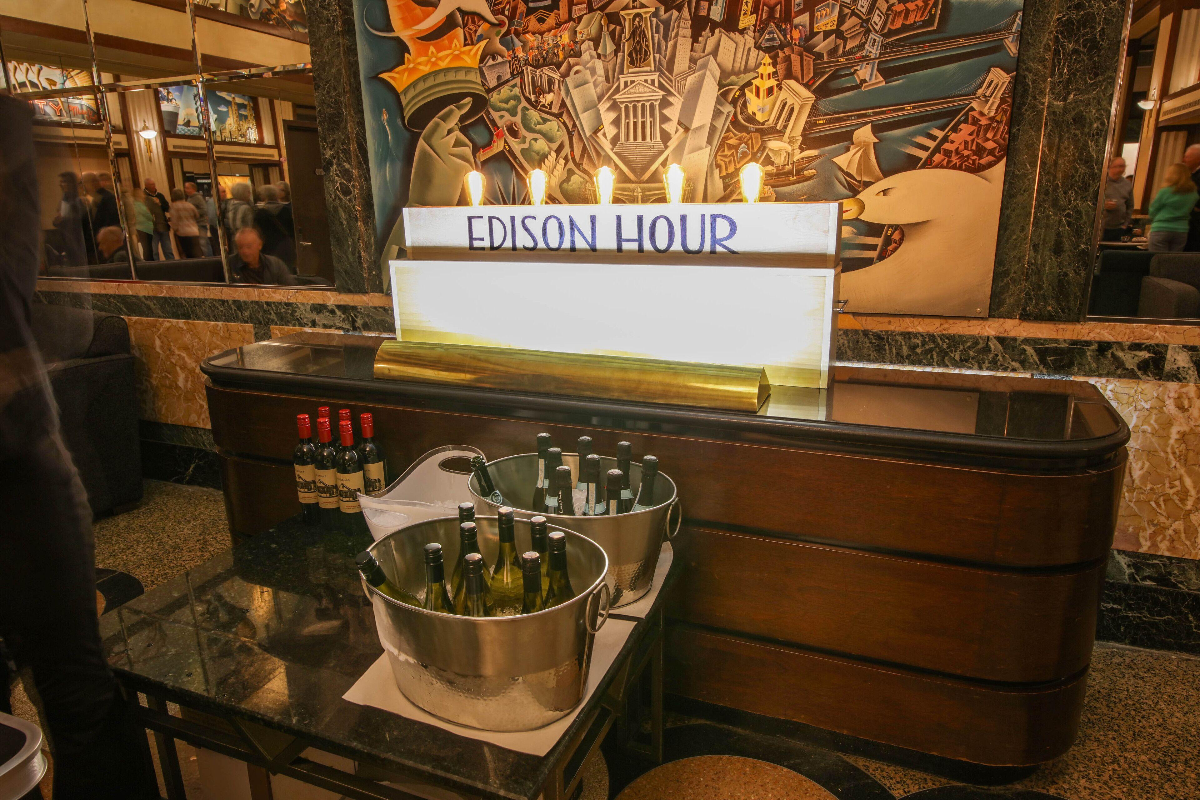 Edison Times Square Hotel 4*