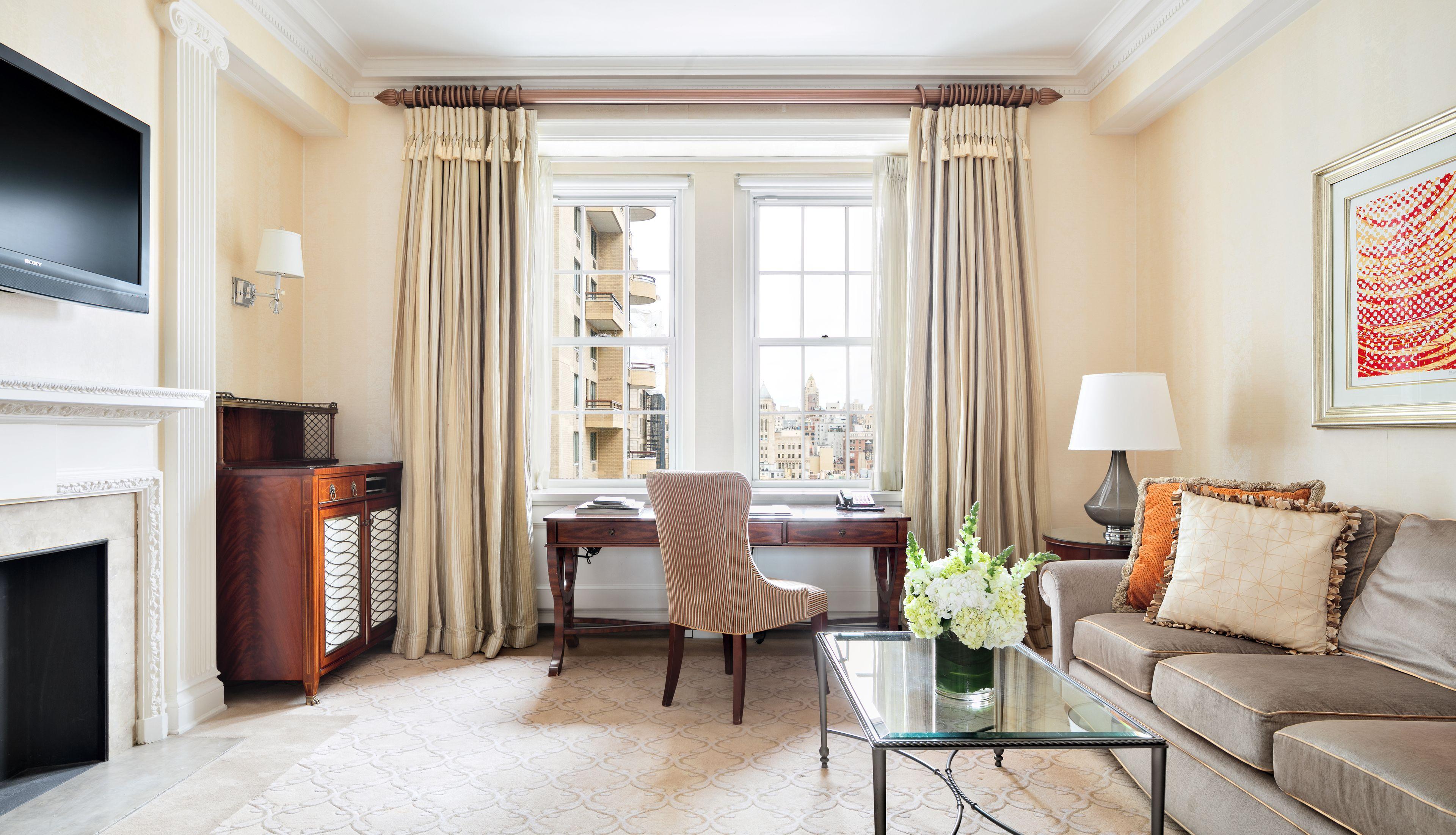 Hotel The Pierre, A Taj Hotel, New York