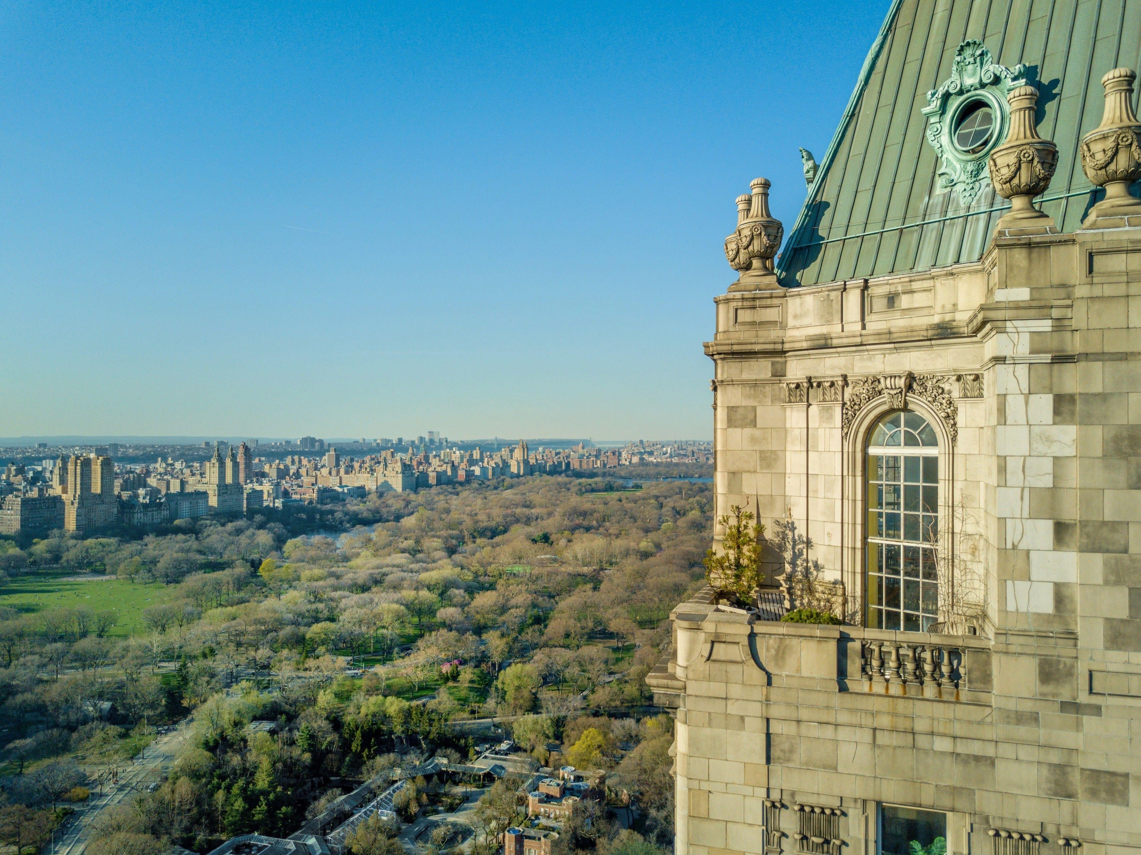 The Pierre, A Taj Hotel, Hotel 5*
