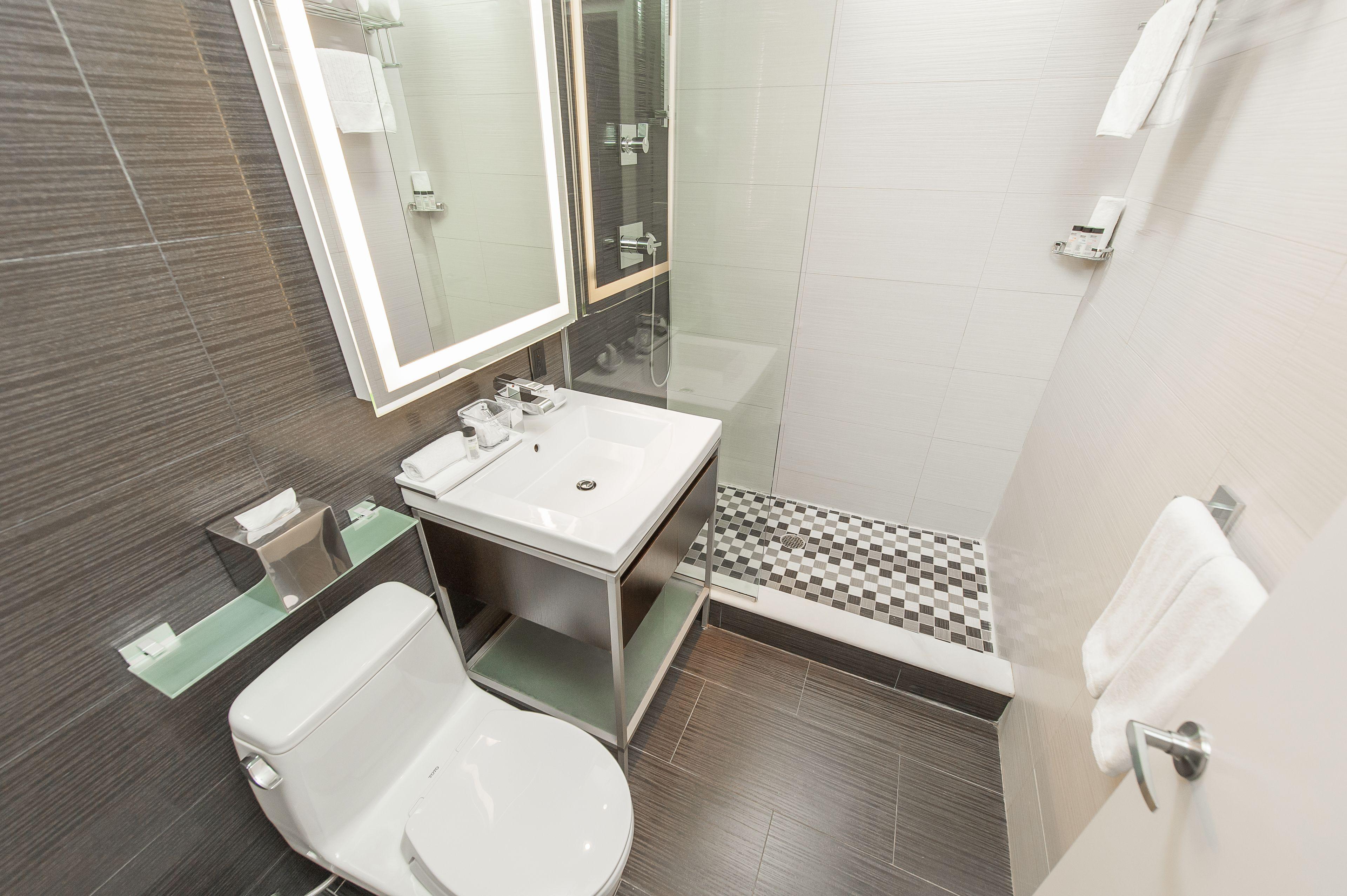 Ameritania At Times Square 4*