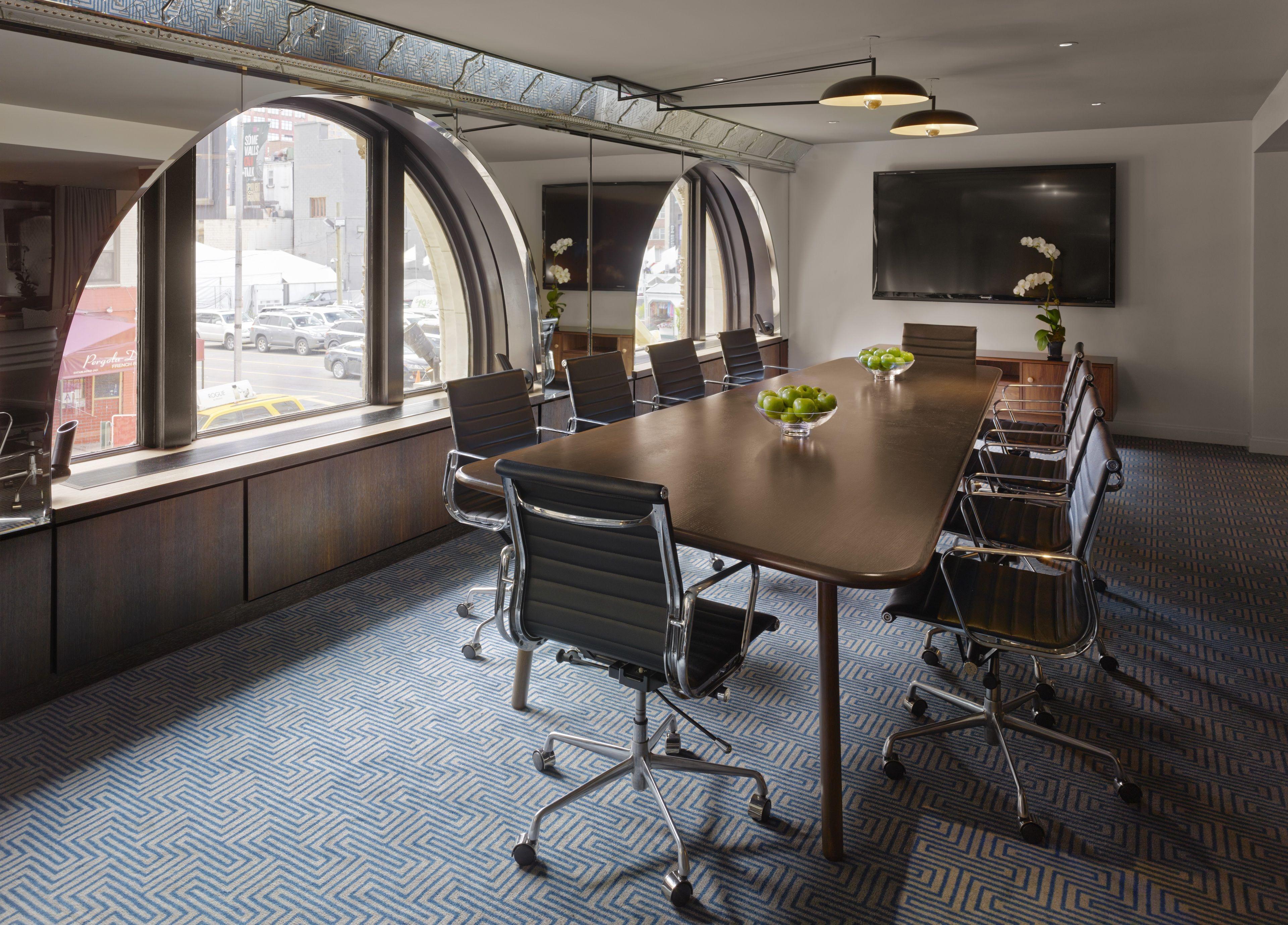 Hotel Paramount Times Square - A Generator 4*