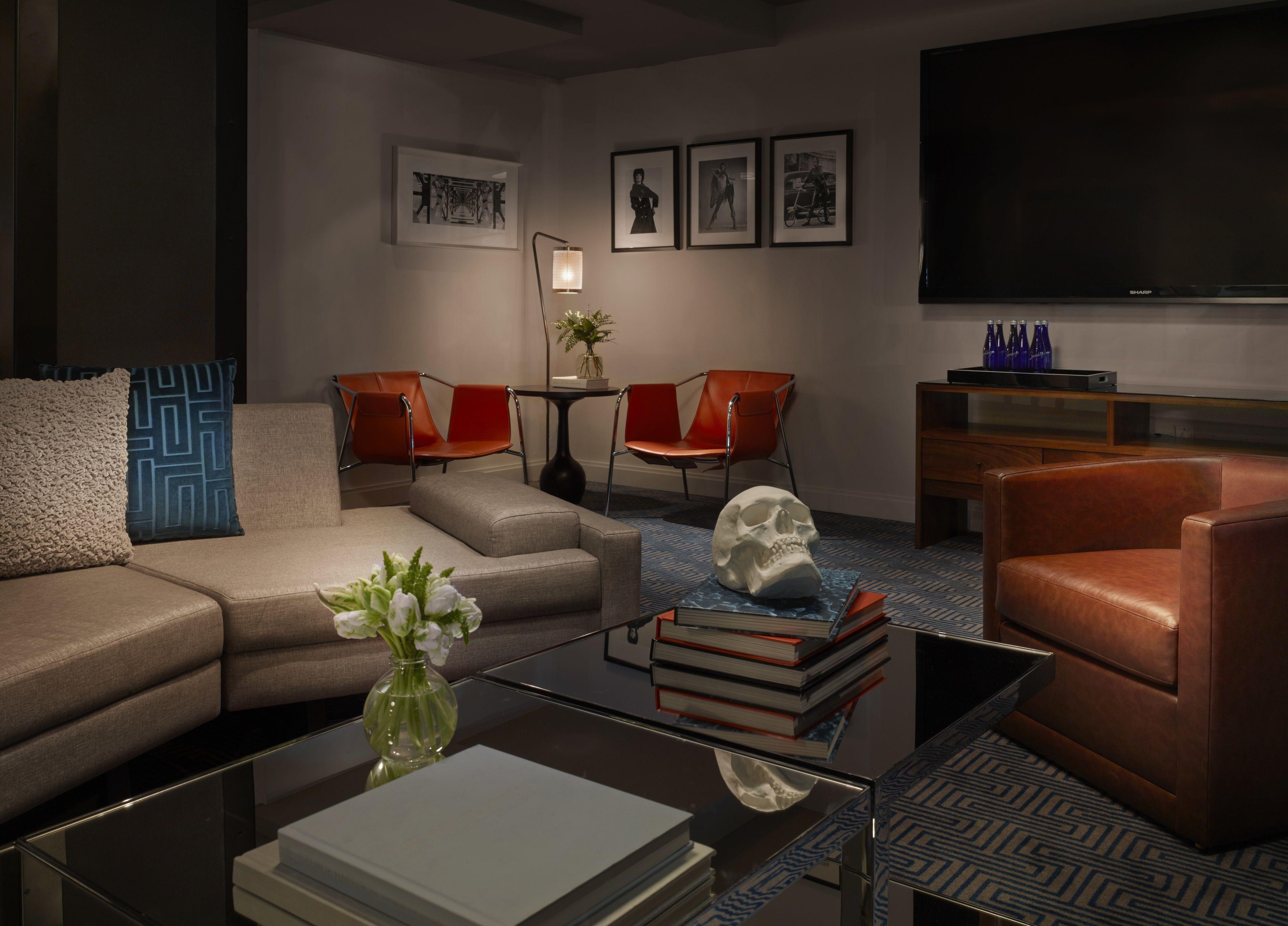 Hotel Paramount Times Square - A Generator 4*