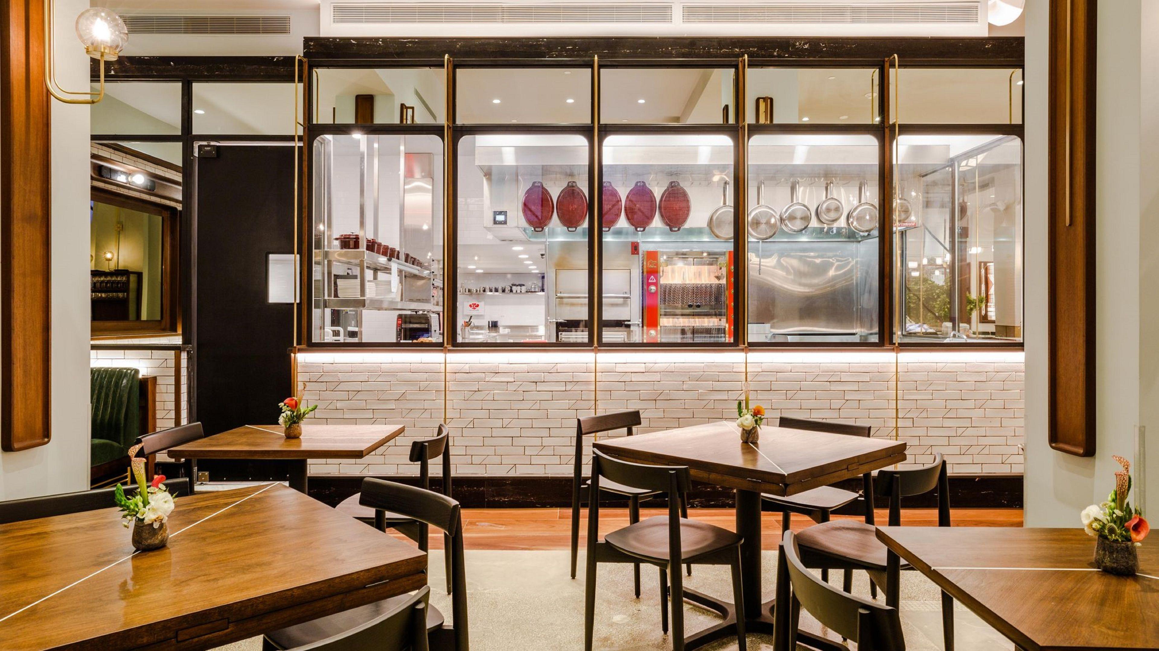 Hotel The Evelyn Nomad 5*