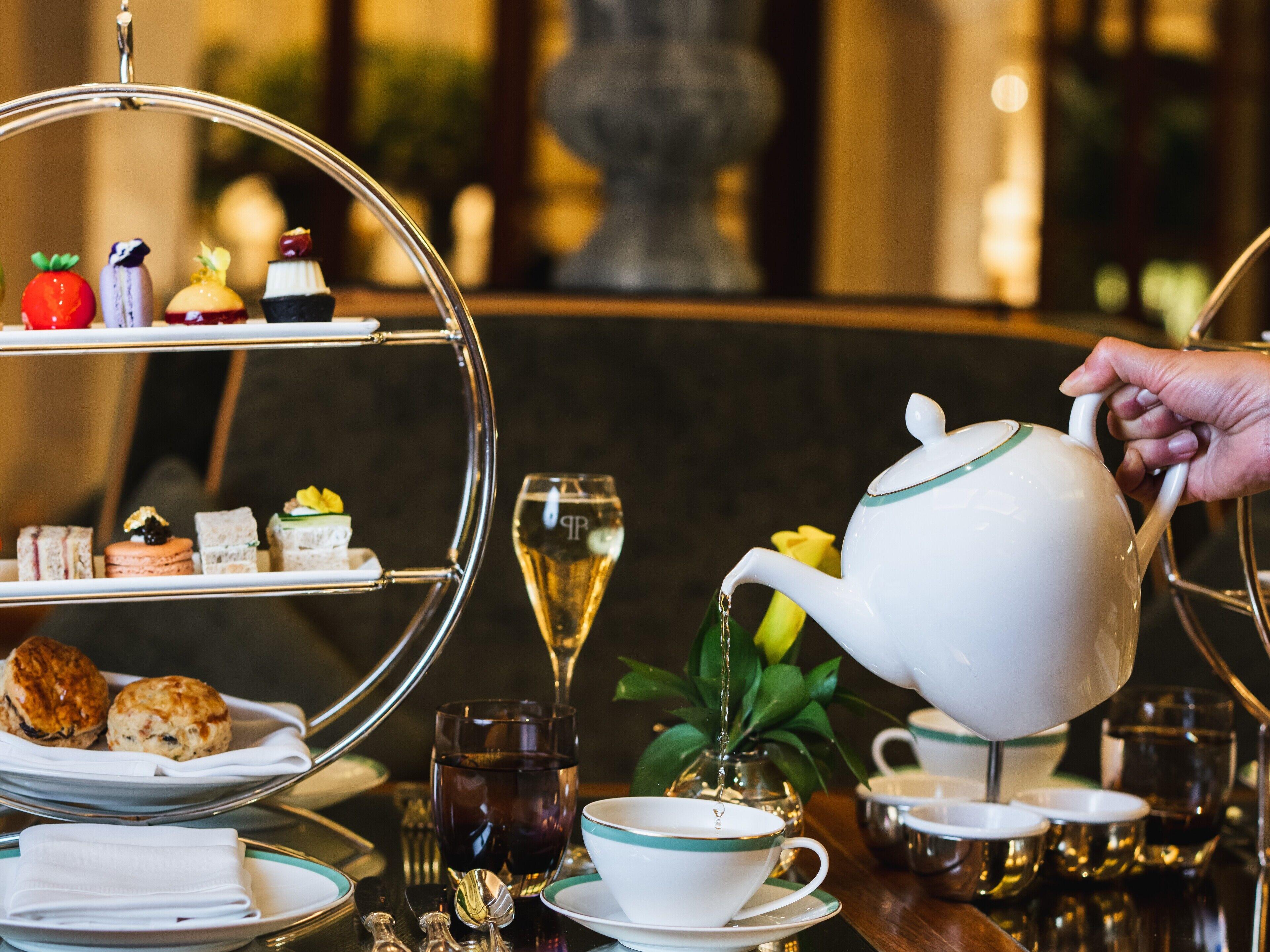 Hotel The Plaza, A Fairmont 5*