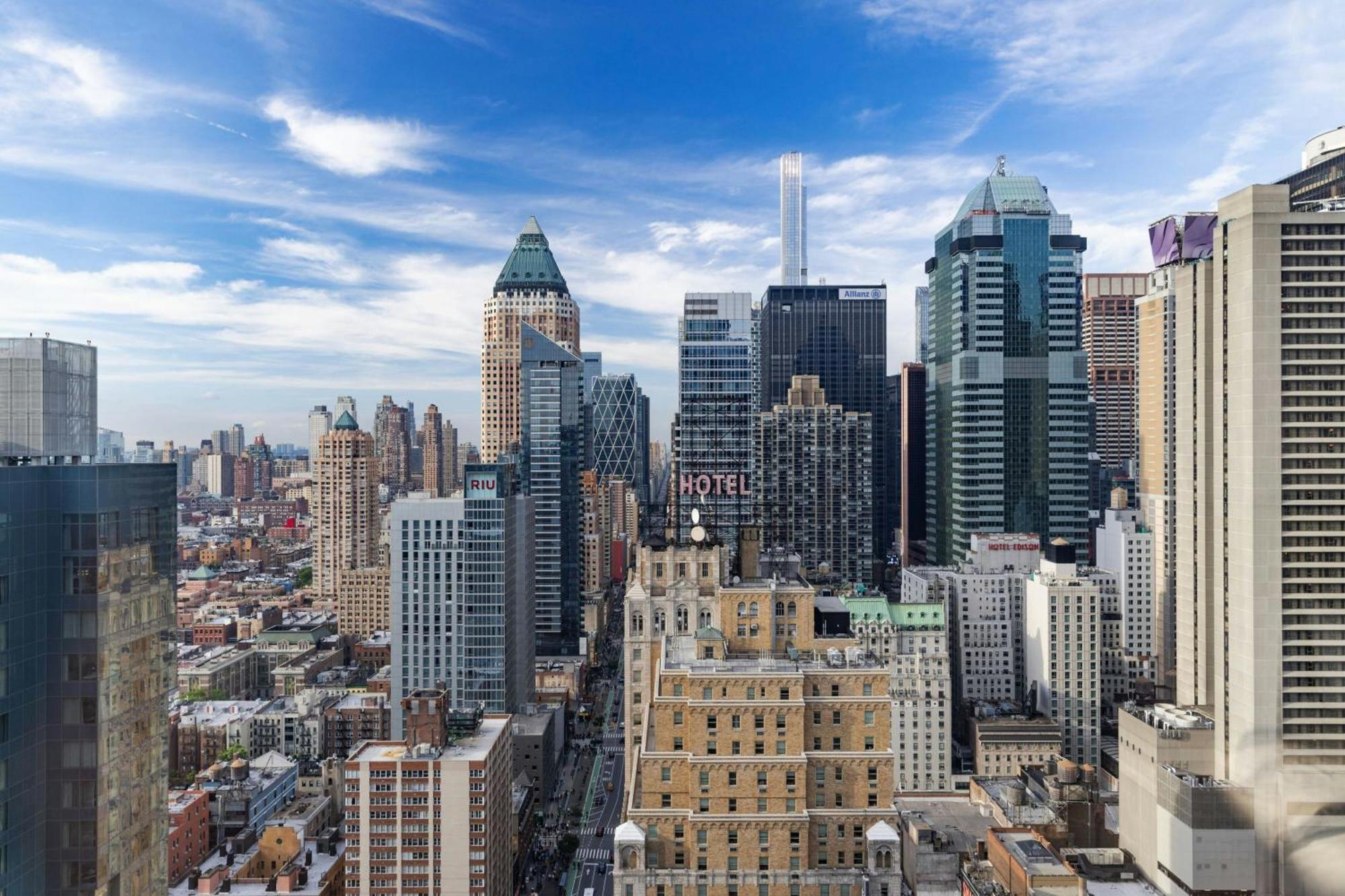 The Westin At Times Square Hotel