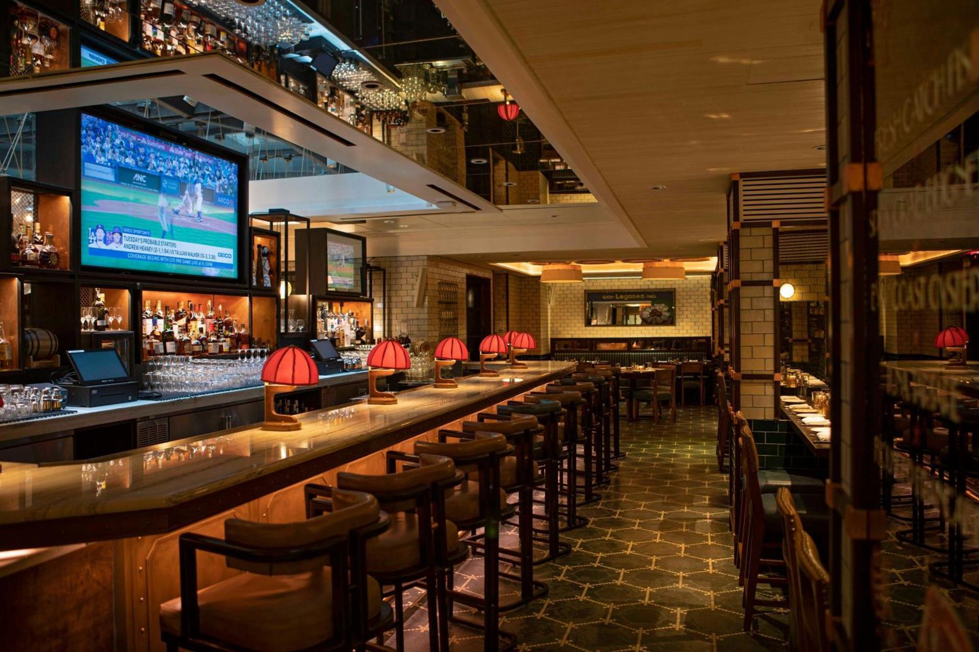 Moxy Nyc Times Square 3*