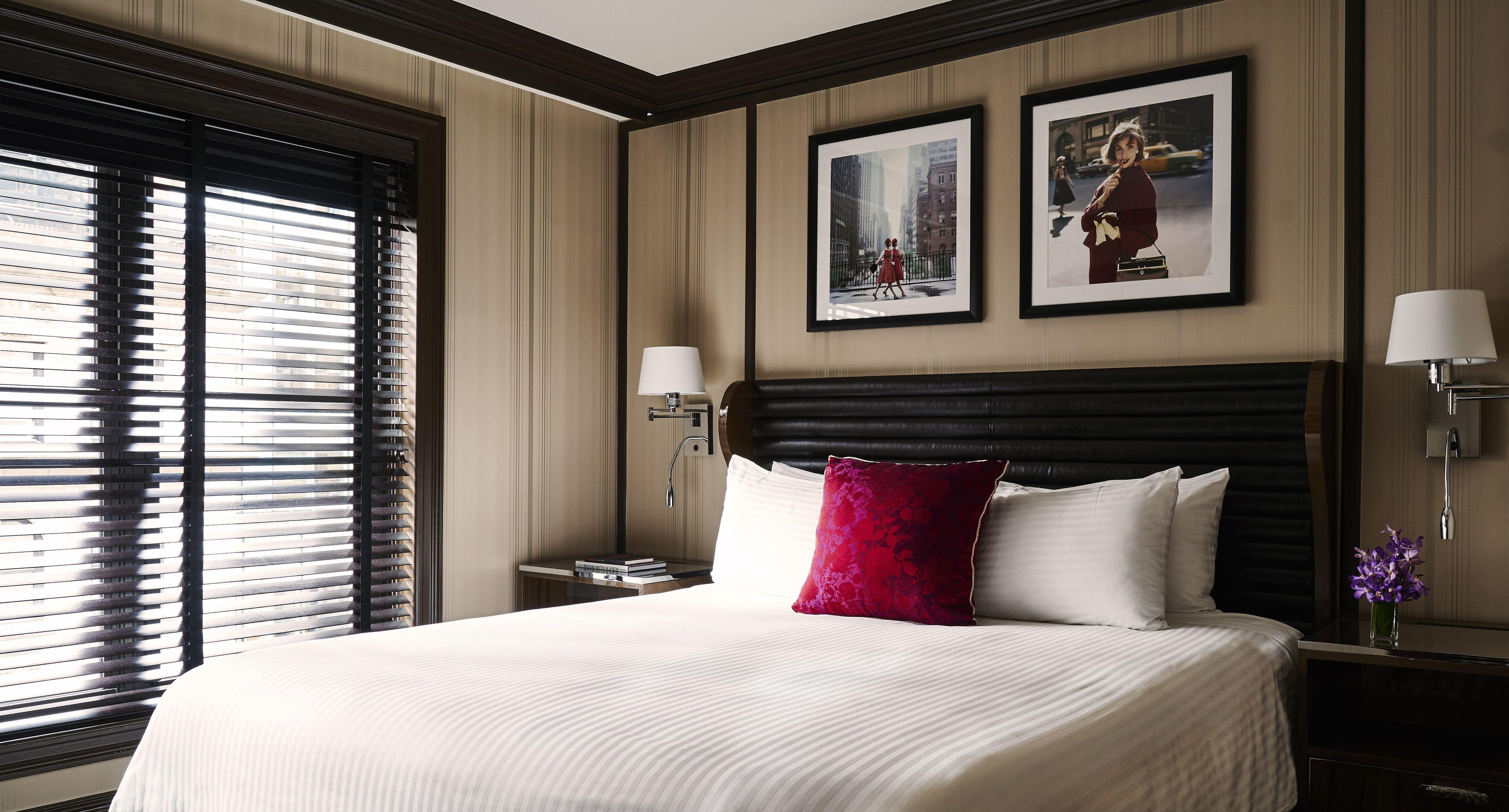 The Iroquois Times Square, A Small Luxury Hotel New York