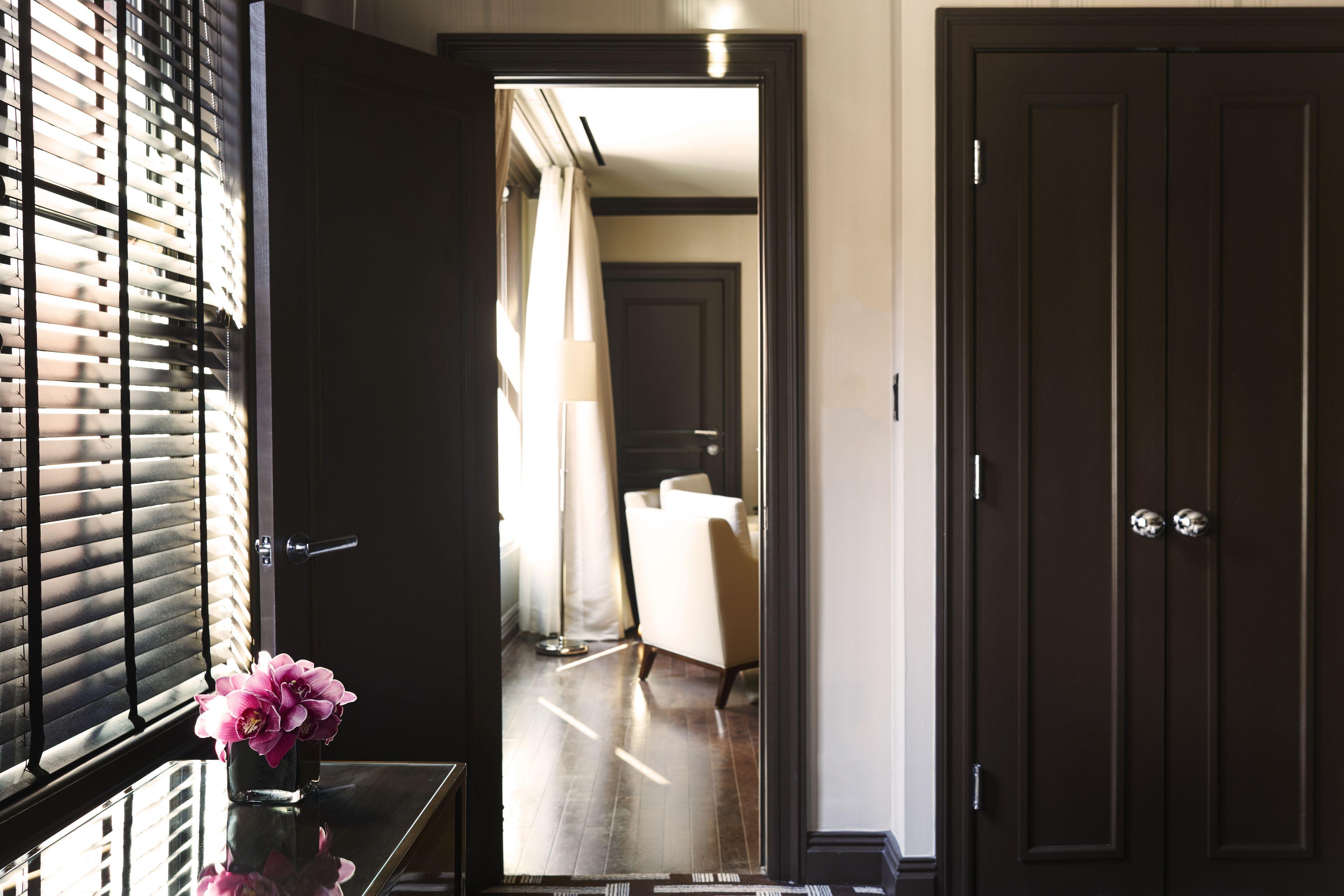 Iroquois Times Square