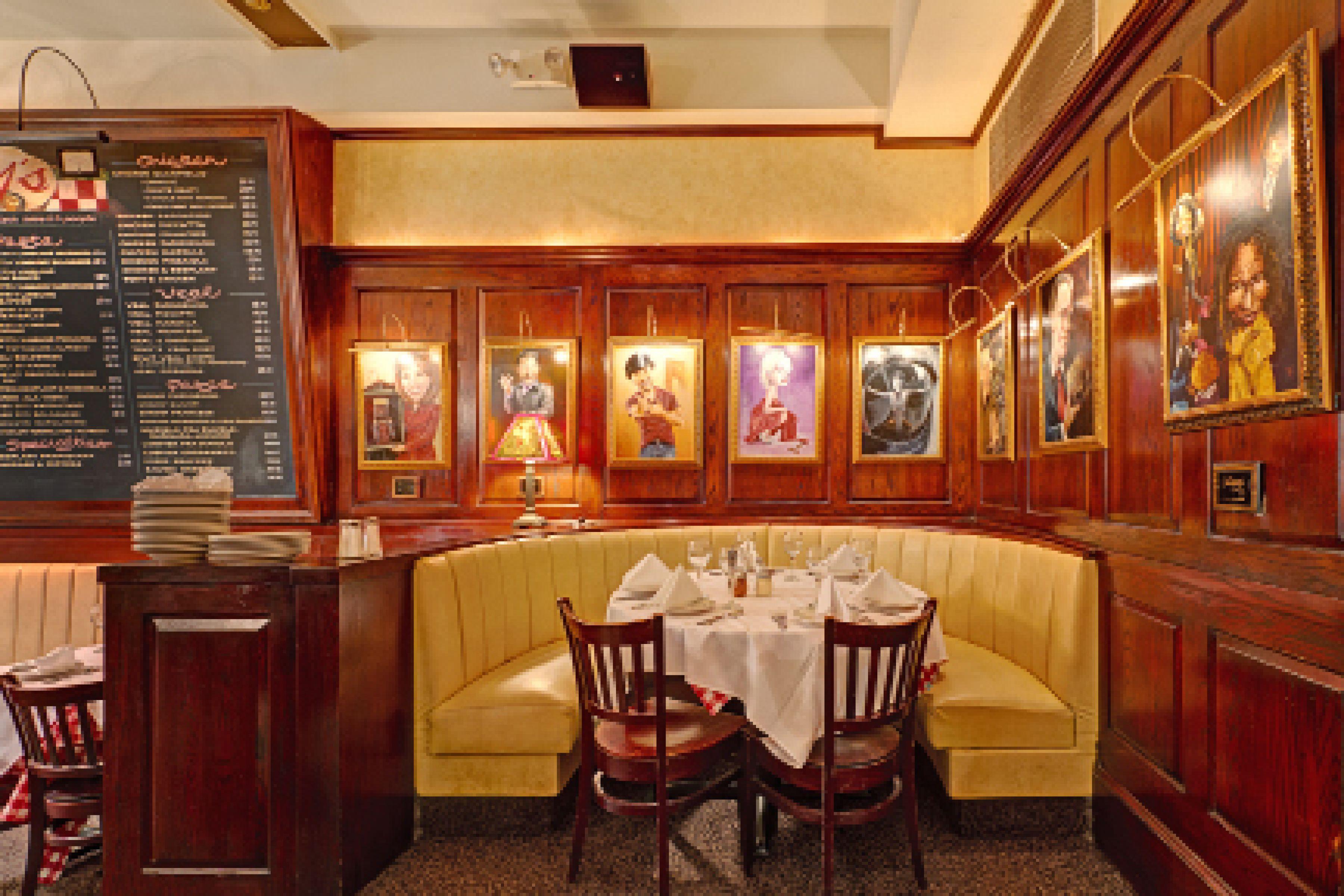 Hotel Casablanca By Library Collection New York