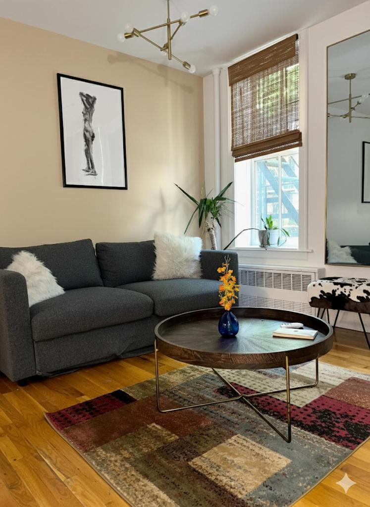 Apartment Beauty In The Heart Of The Village