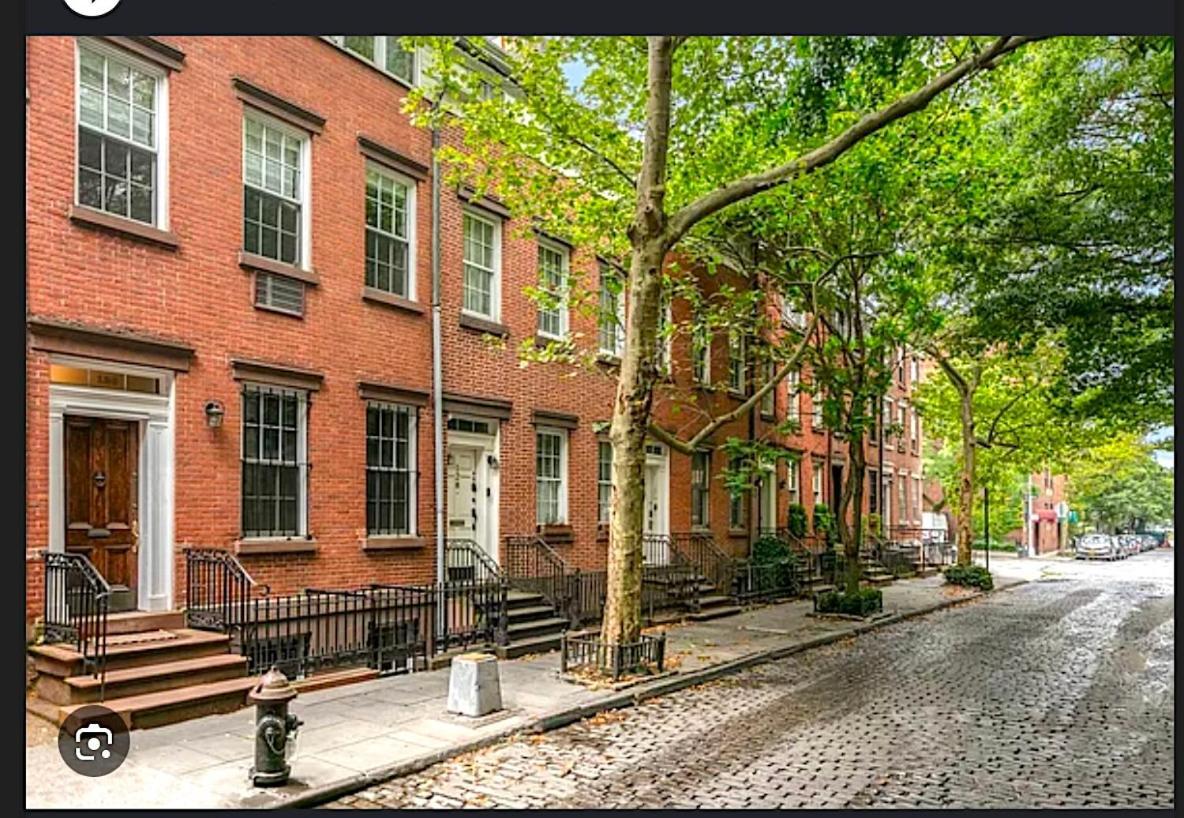 Beauty In The Heart Of The Village * New York