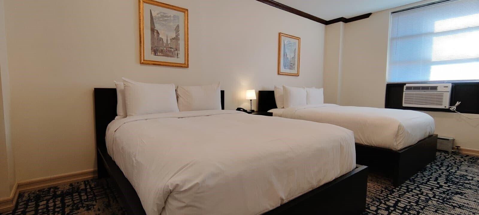 Hotel Night Broadway