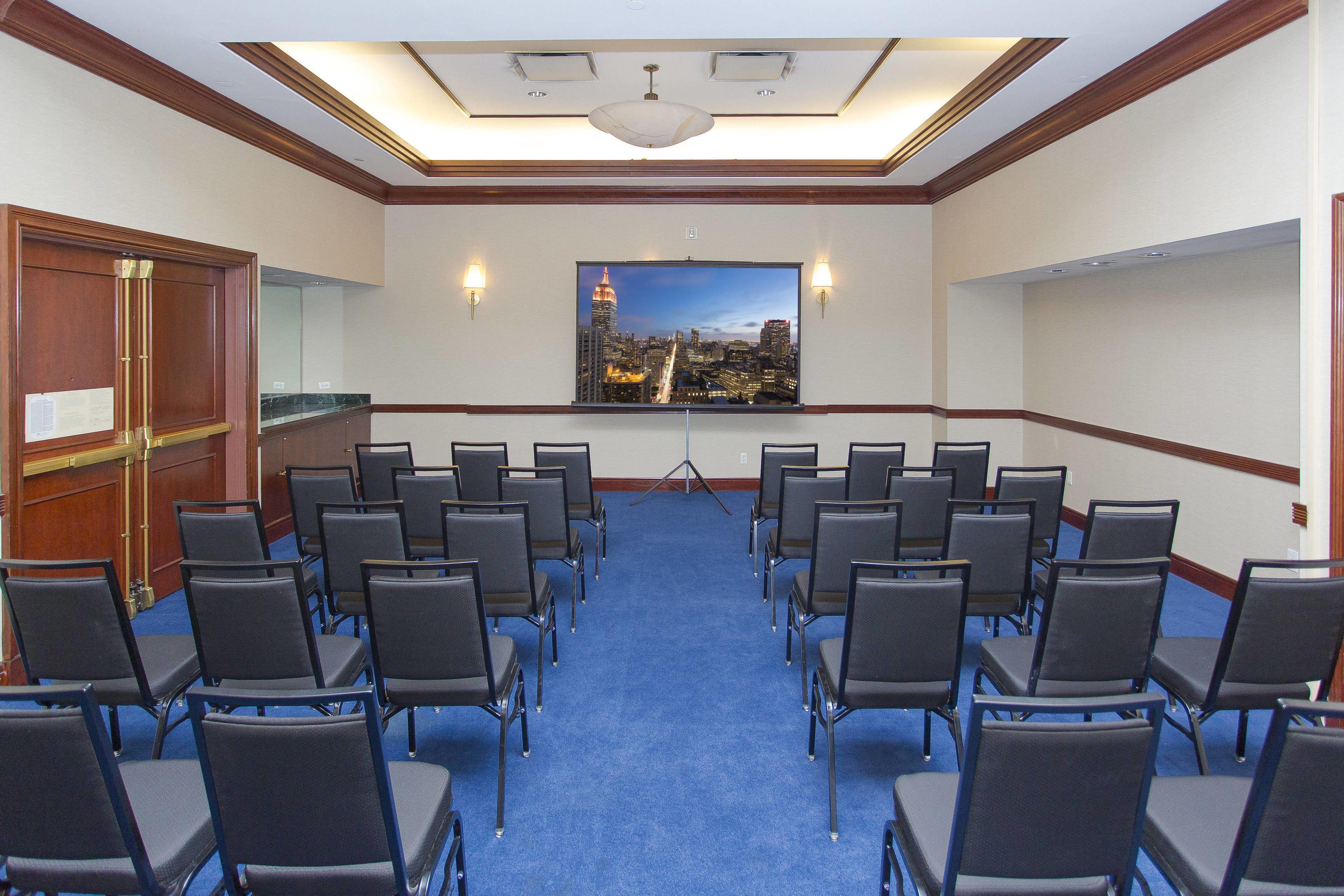 Courtyard Manhattan/times Square Hotel New York