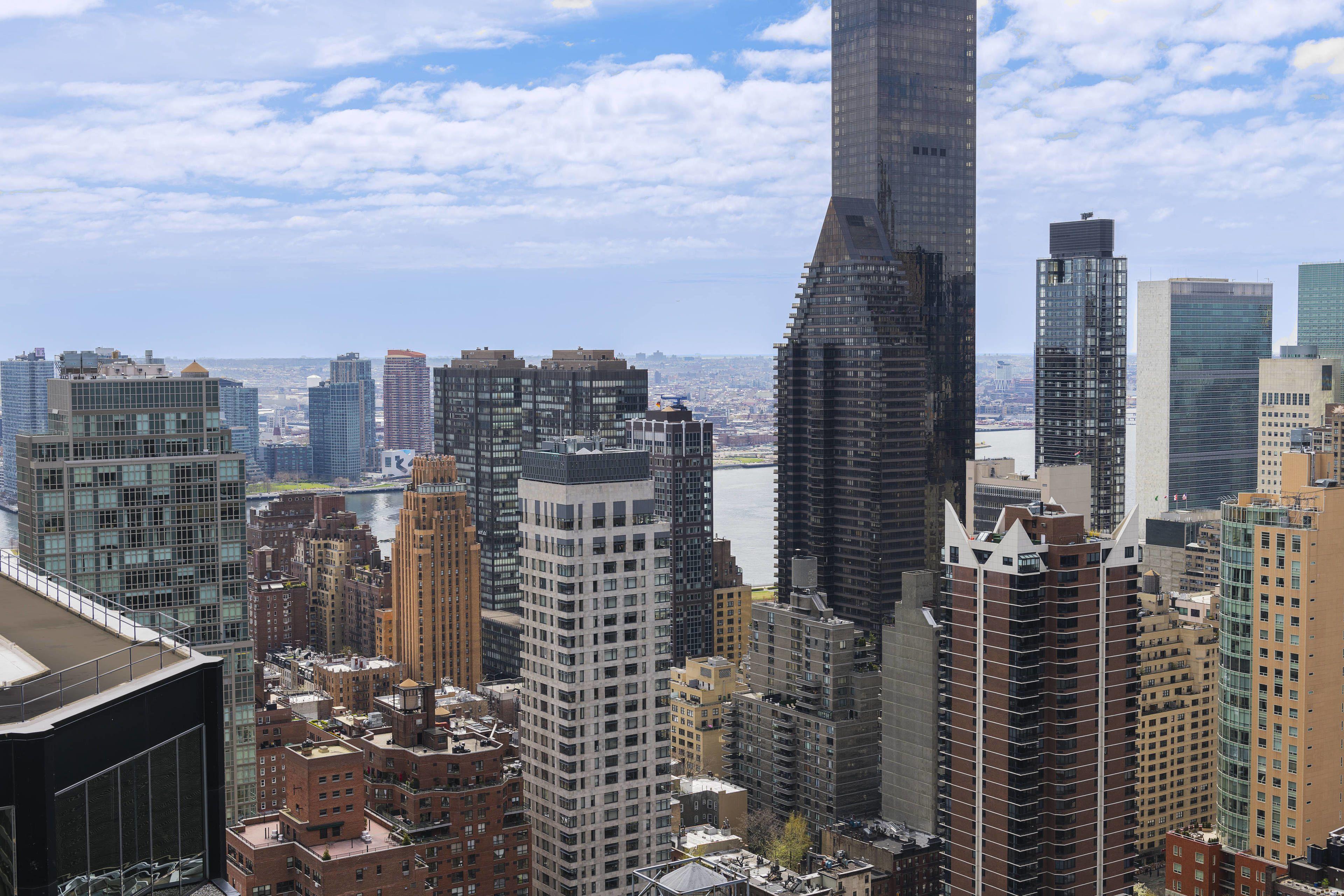 Courtyard Manhattan/midtown East 4*
