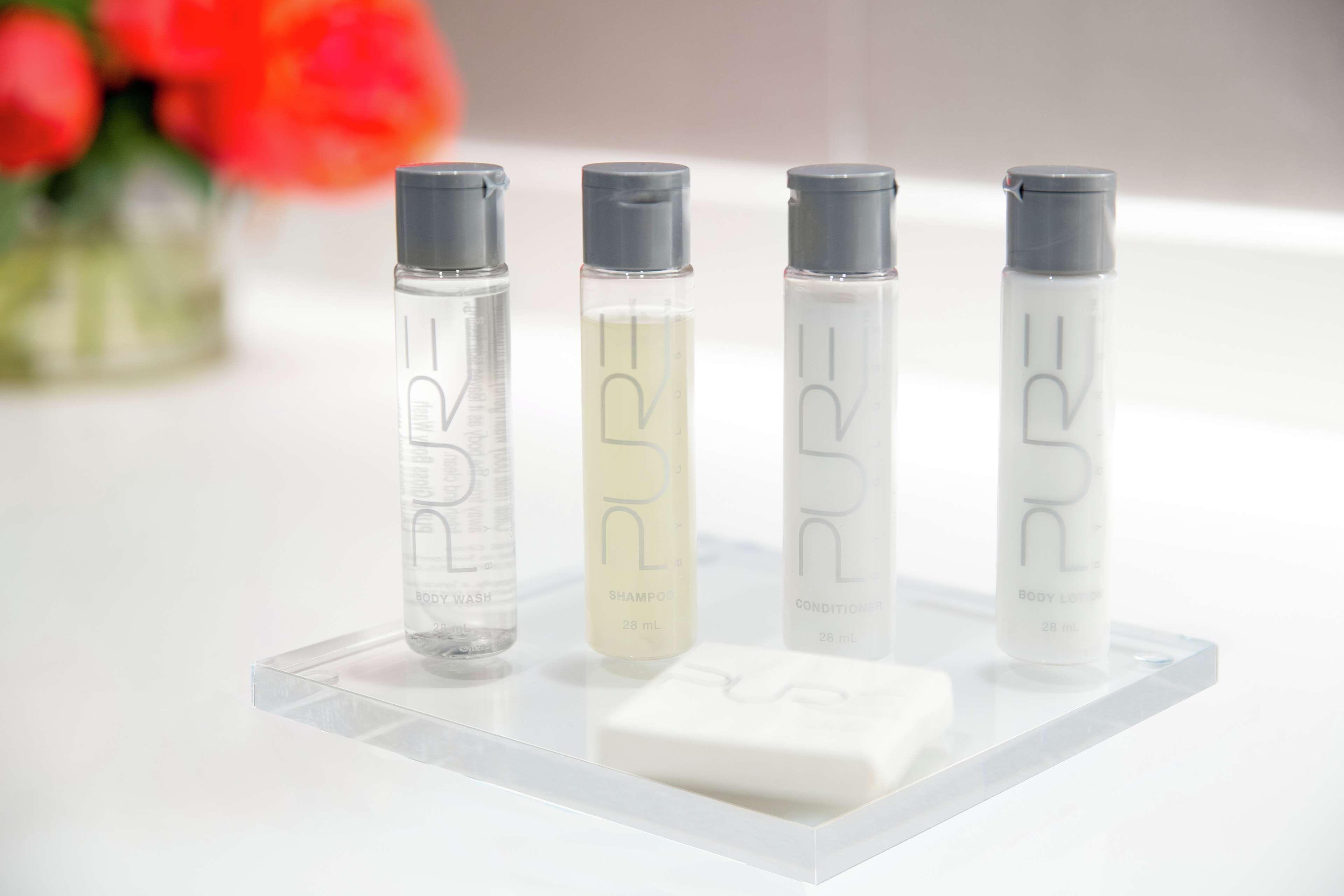 Martinique On Broadway, Curio Collection By Hilton New York