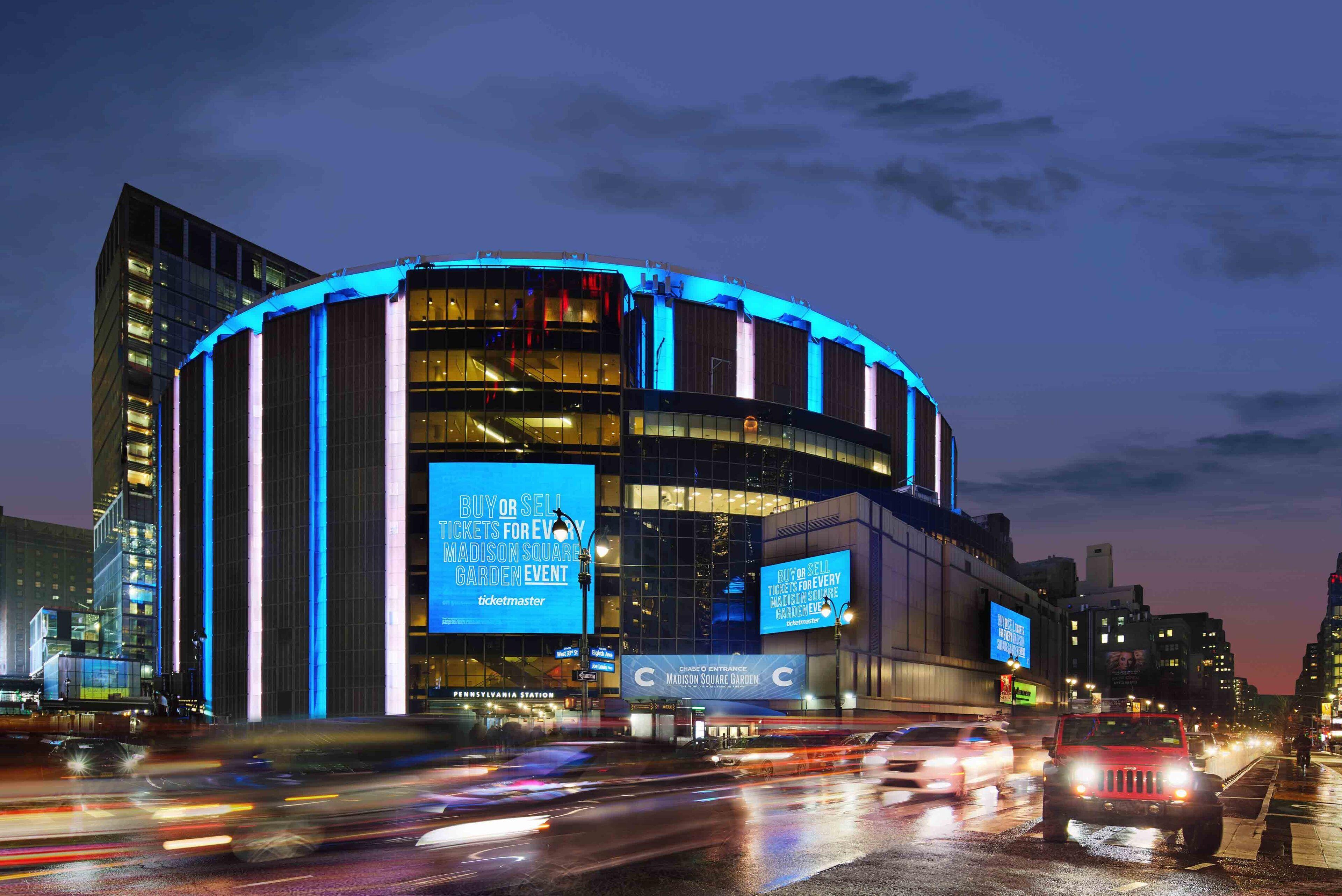 Hotel Martinique On Broadway, Curio Collection By Hilton