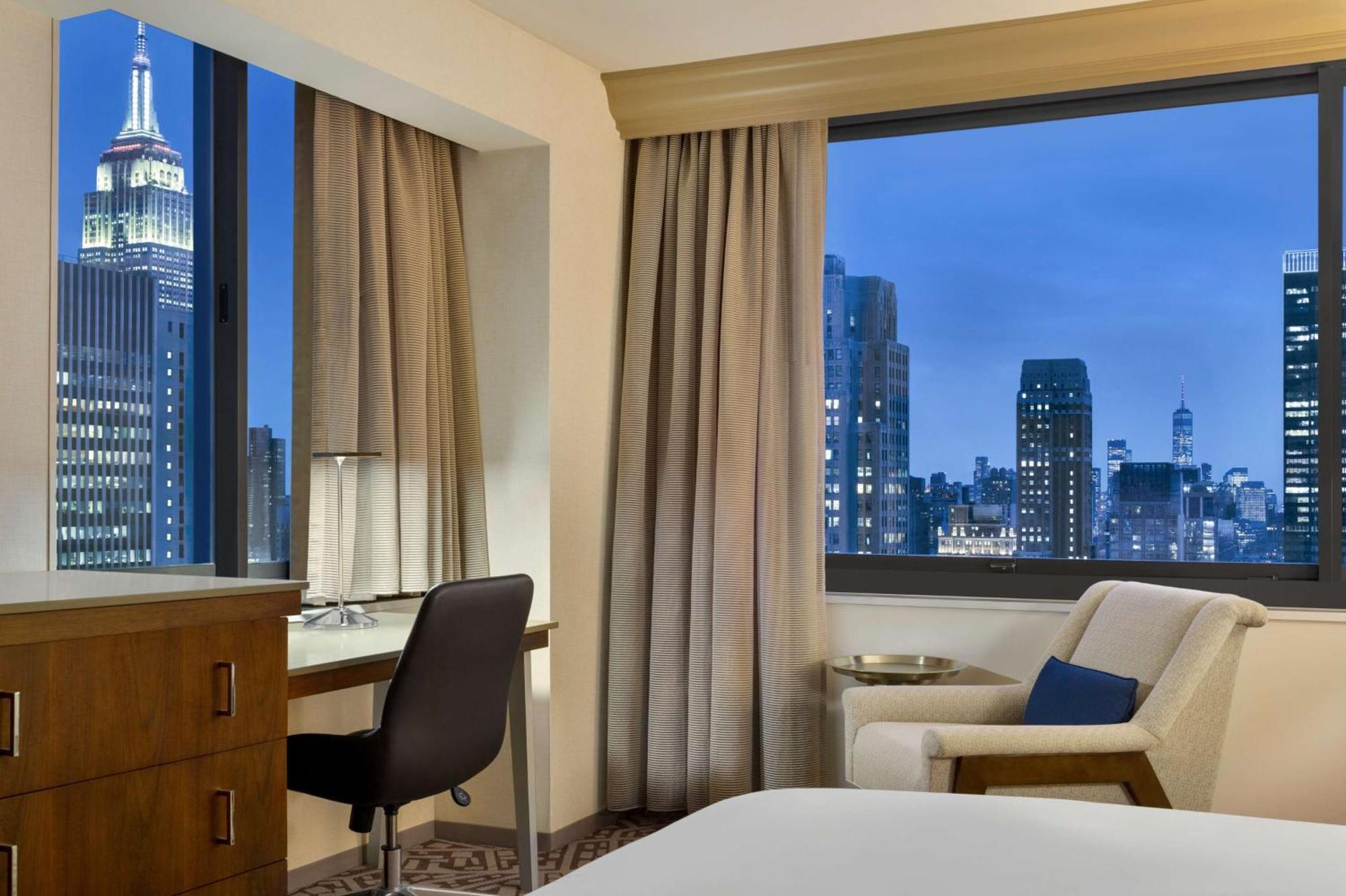 Hotel Hilton Times Square 4*