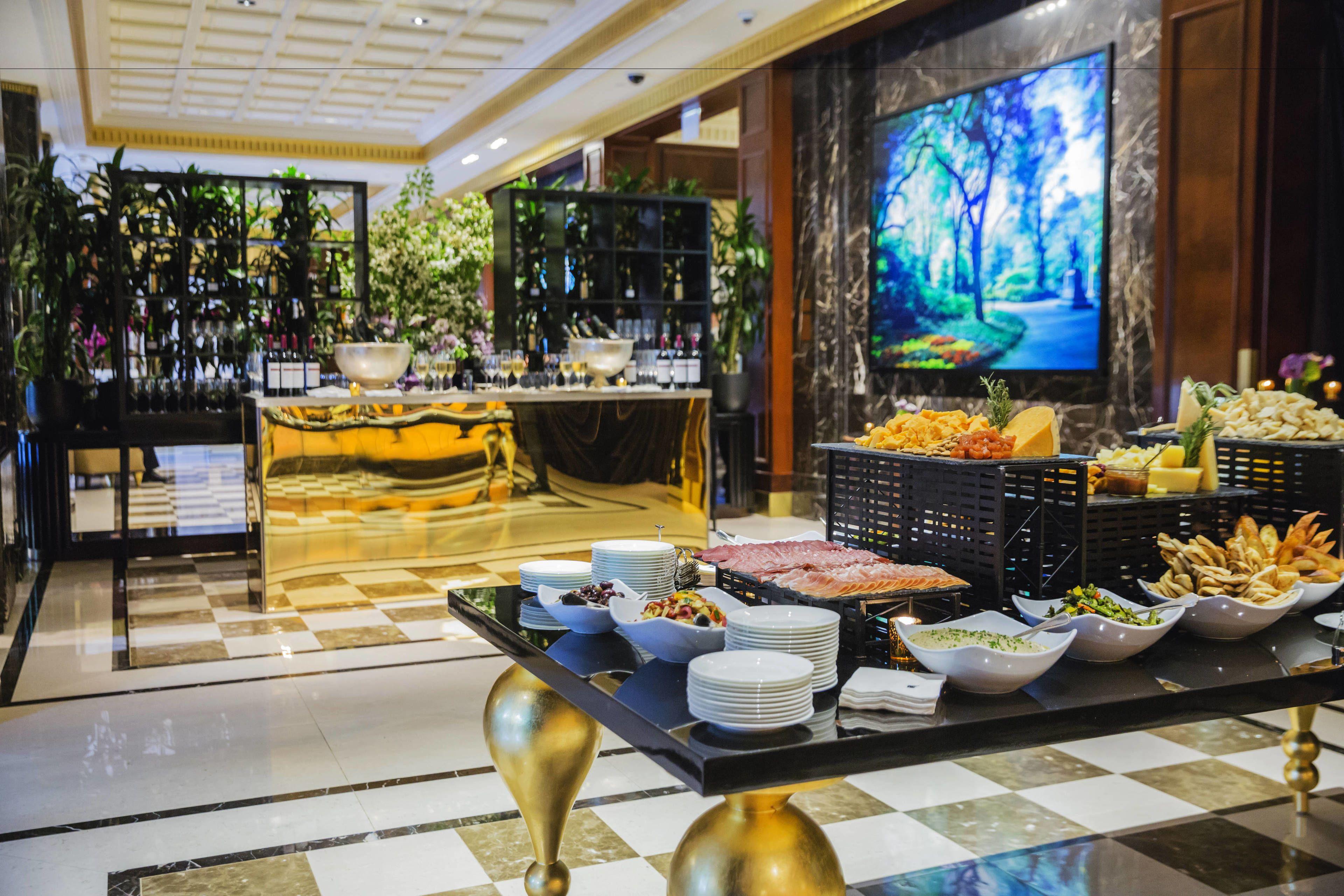 Jw Marriott Essex House Hotel