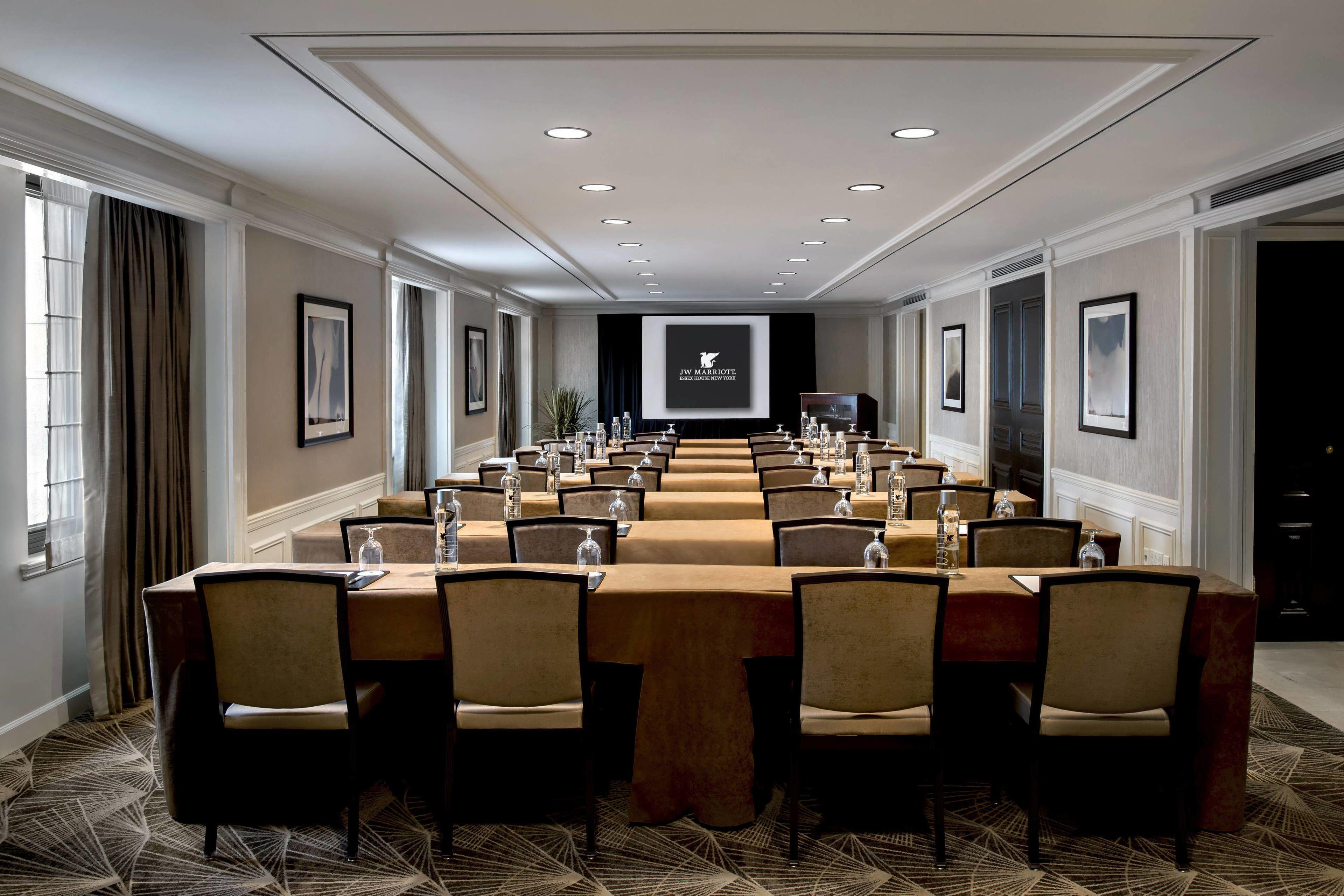 Hotel Jw Marriott Essex House