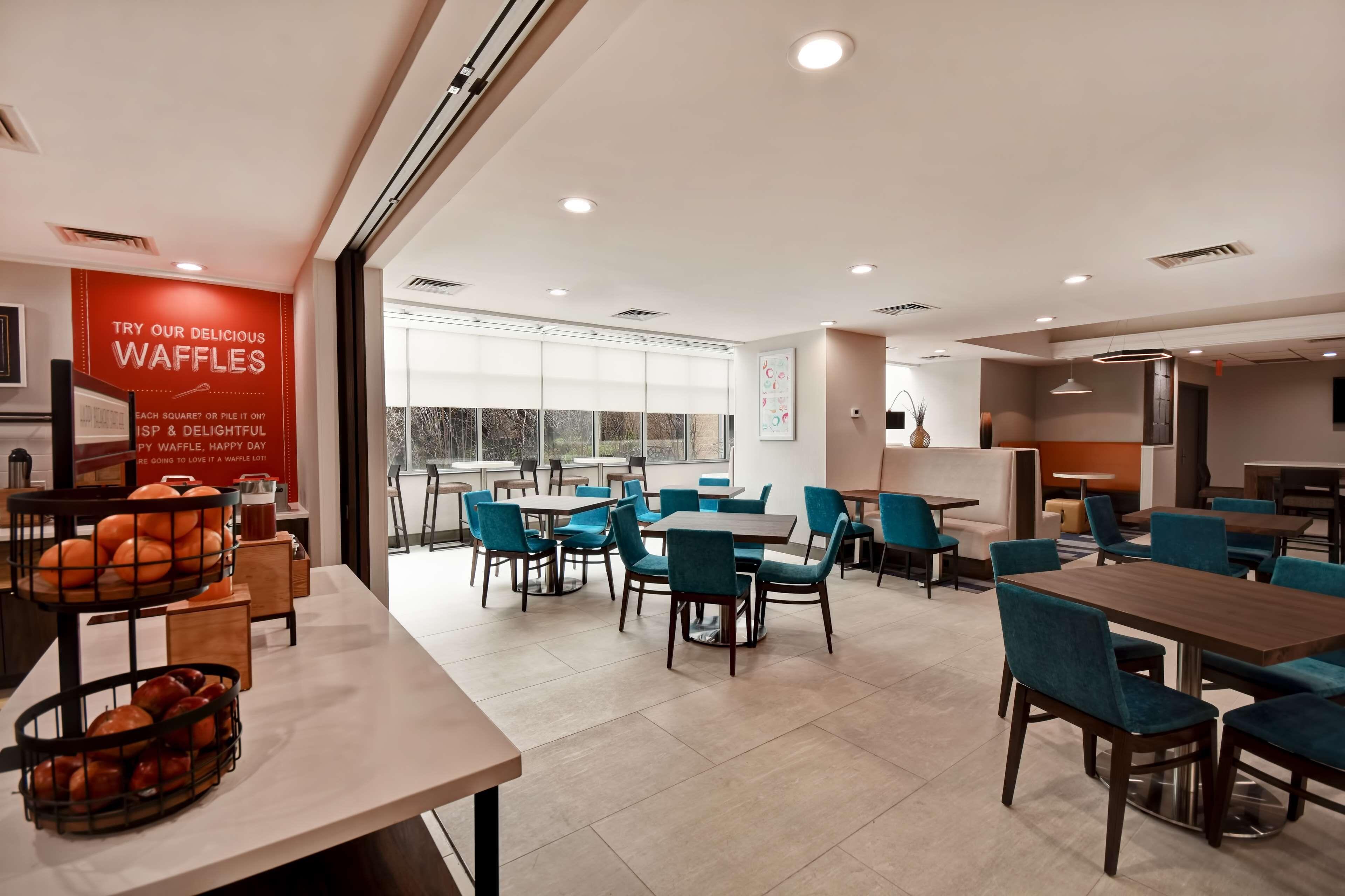 Hampton Ny-jfk Hotel 3*